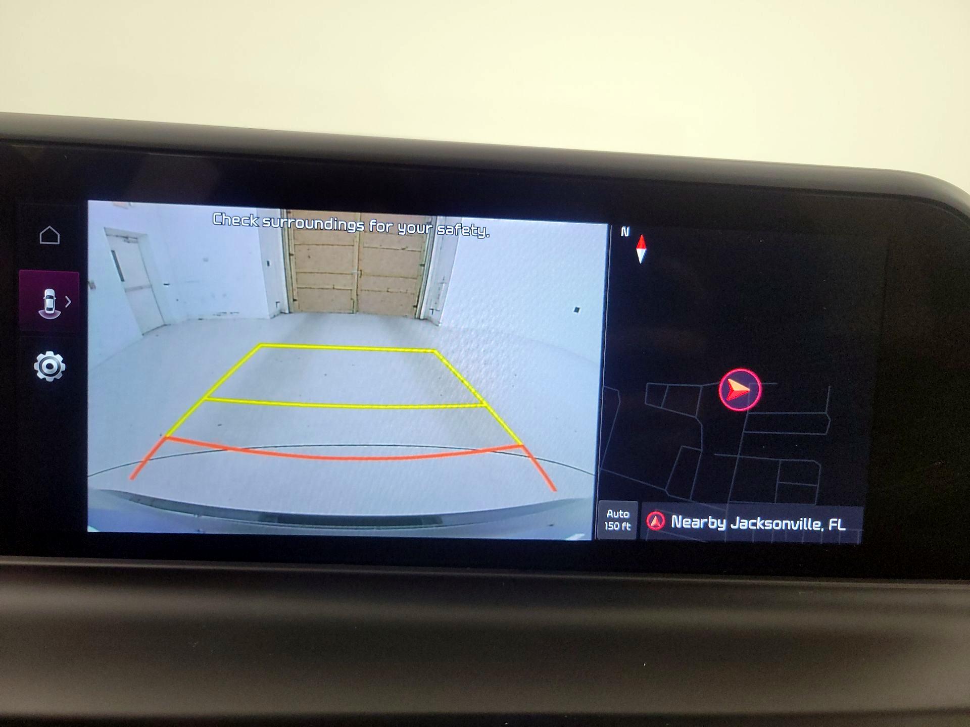 Thumbnail: 2024 Kia Seltos - 15