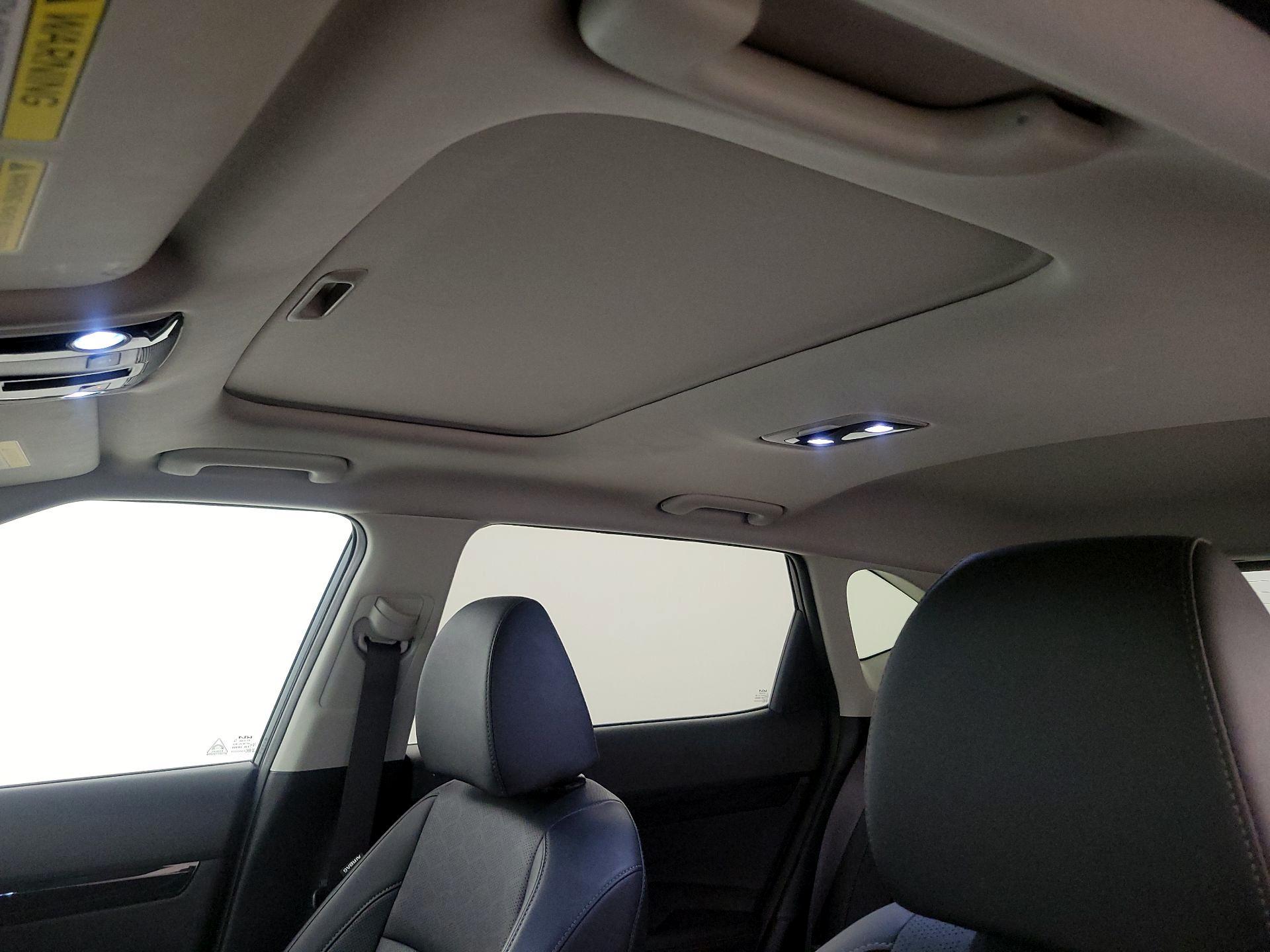 Thumbnail: 2024 Kia Seltos - 20