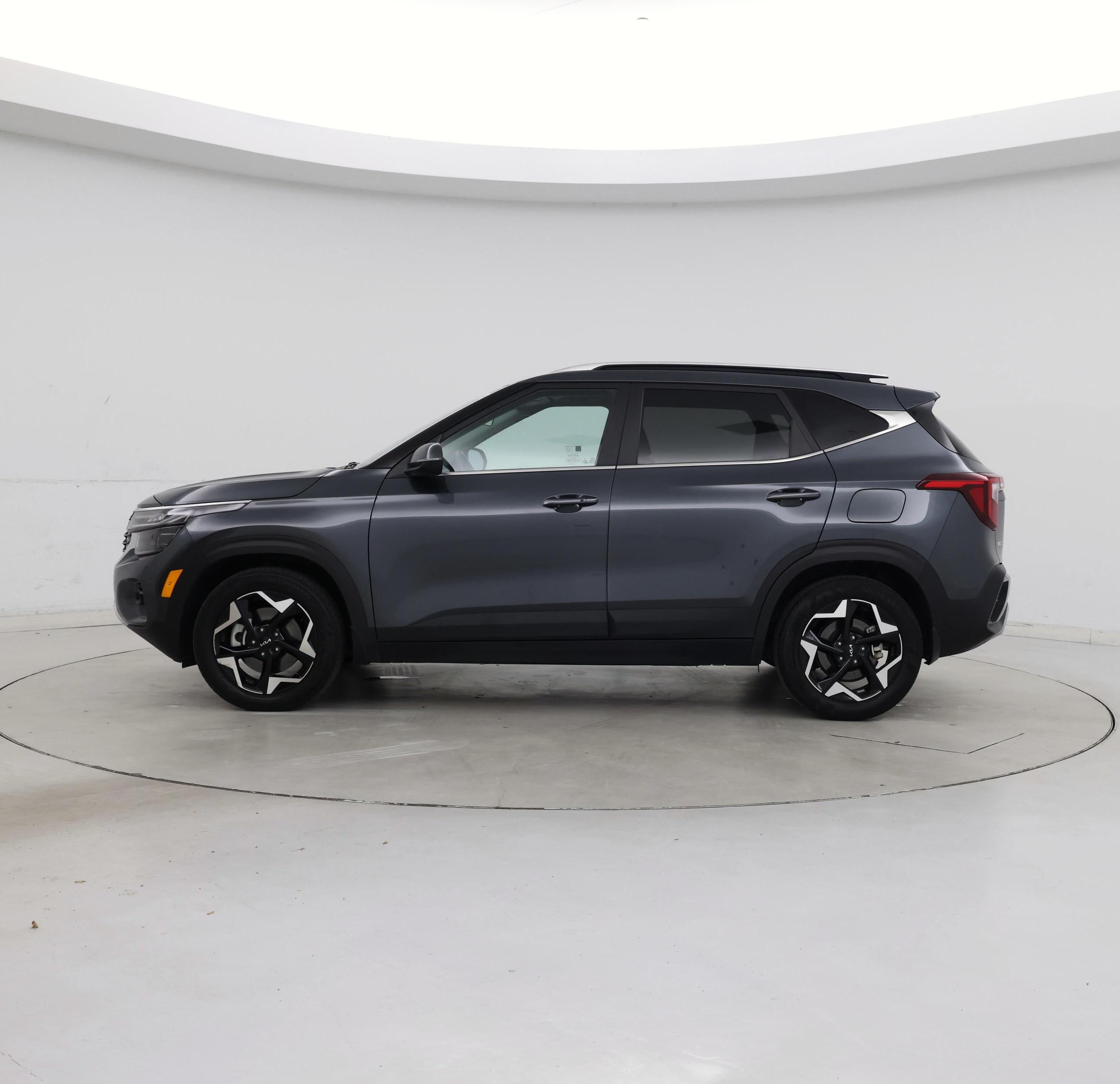 Thumbnail: 2024 Kia Seltos - 3