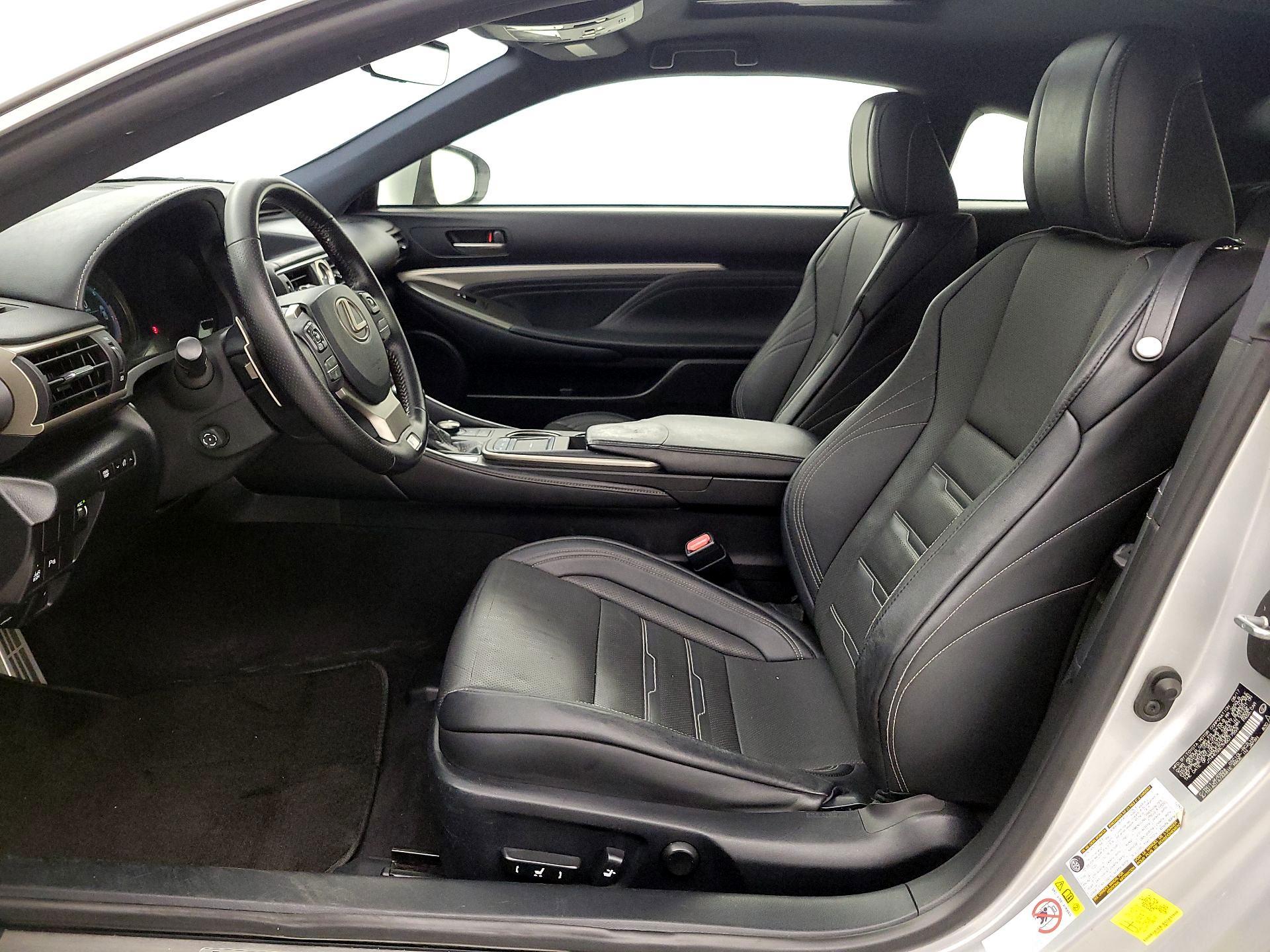 Thumbnail: 2017 Lexus RC - 11