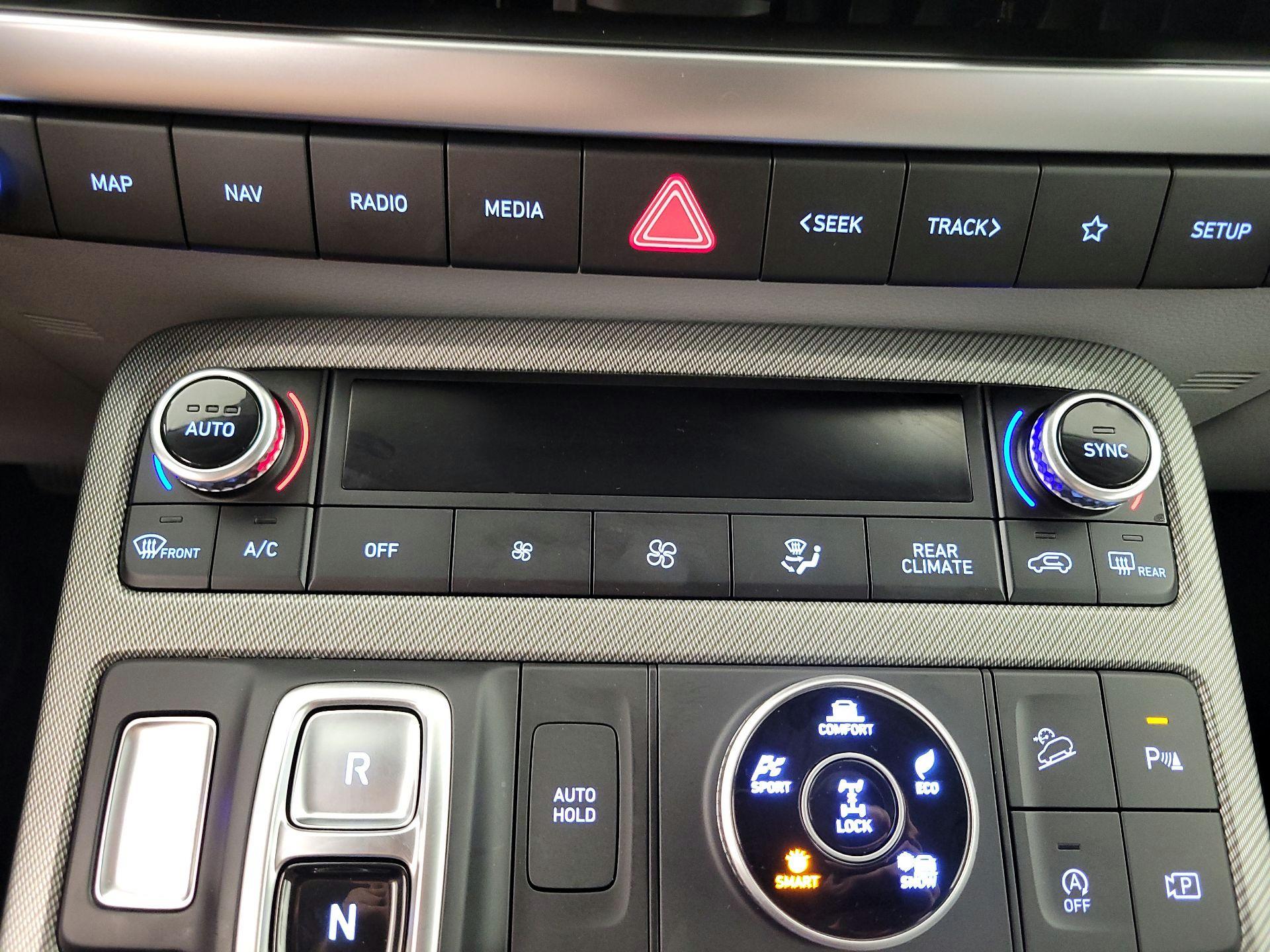 Thumbnail: 2023 Hyundai Palisade - 16