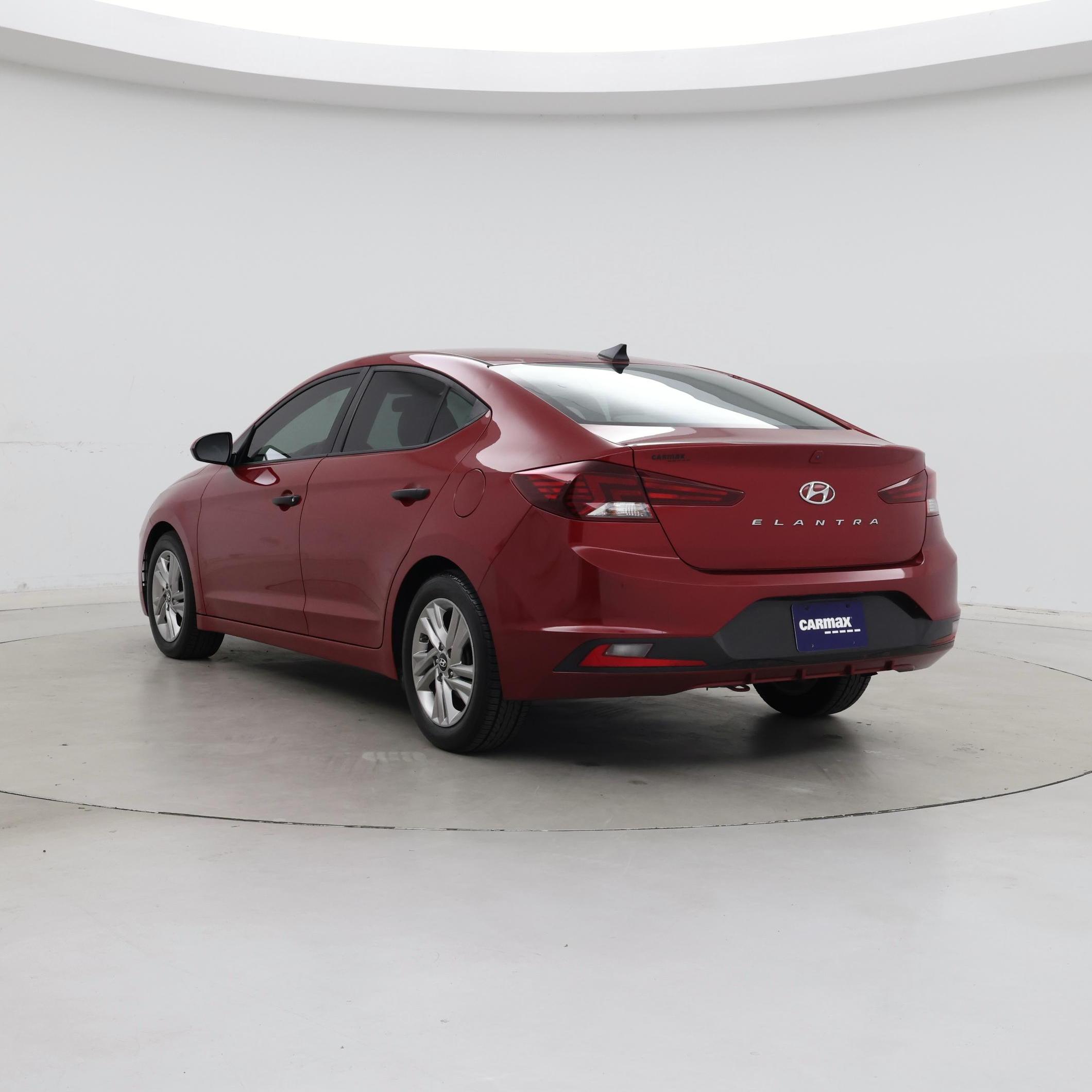 Thumbnail: 2019 Hyundai Elantra - 2