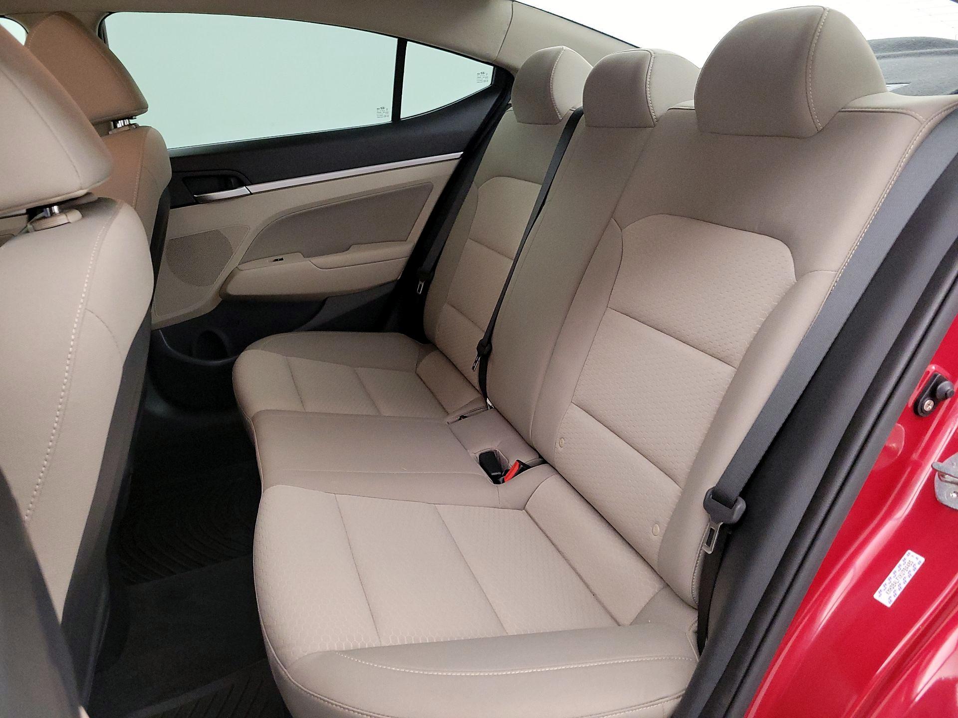 Thumbnail: 2019 Hyundai Elantra - 19