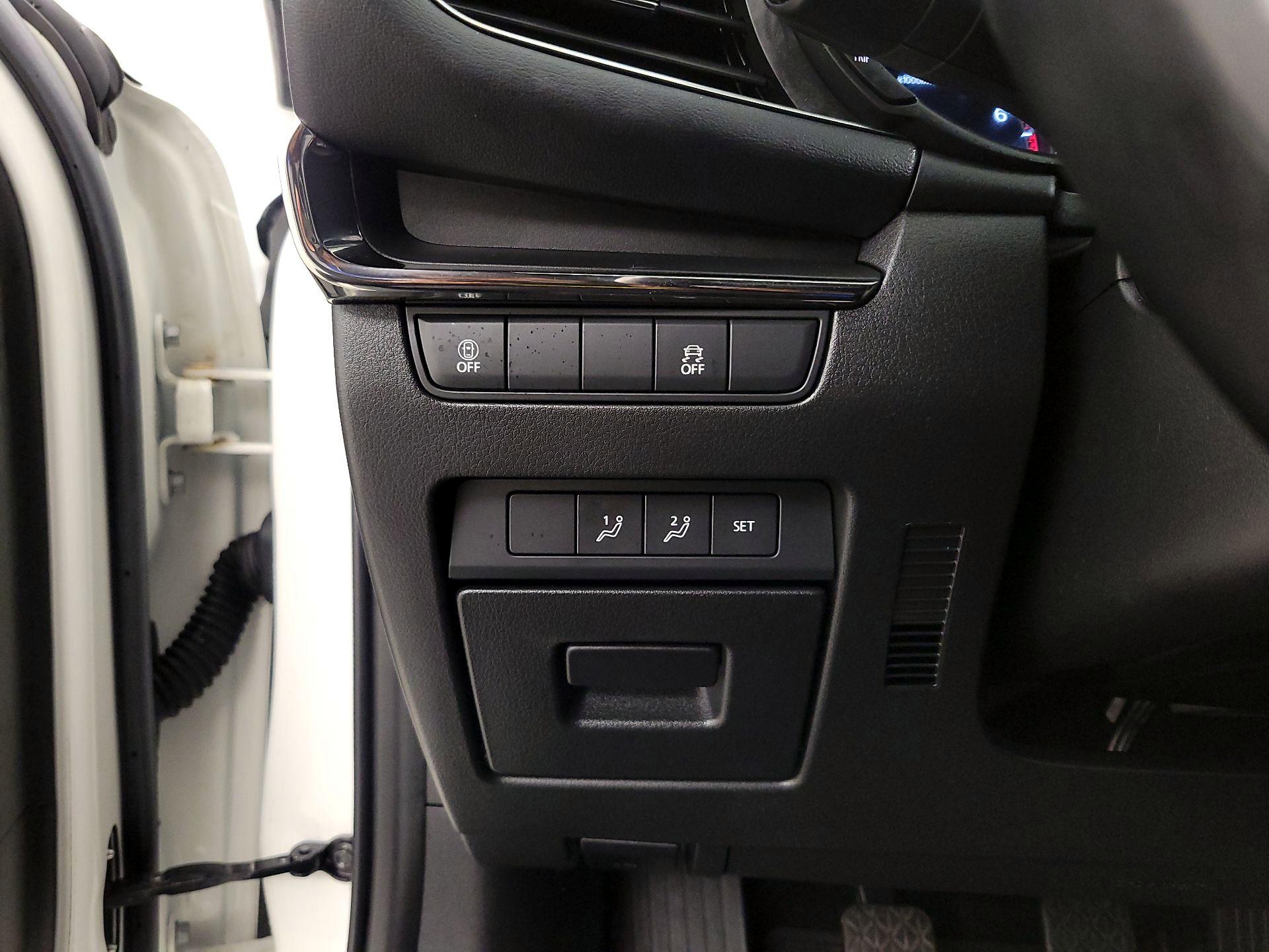 Thumbnail: 2022 Mazda Mazda3 - 13