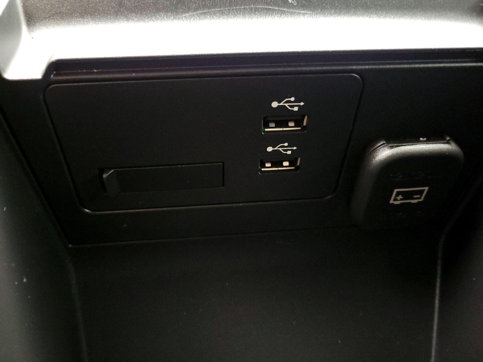 Thumbnail: 2022 Mazda Mazda3 - 18