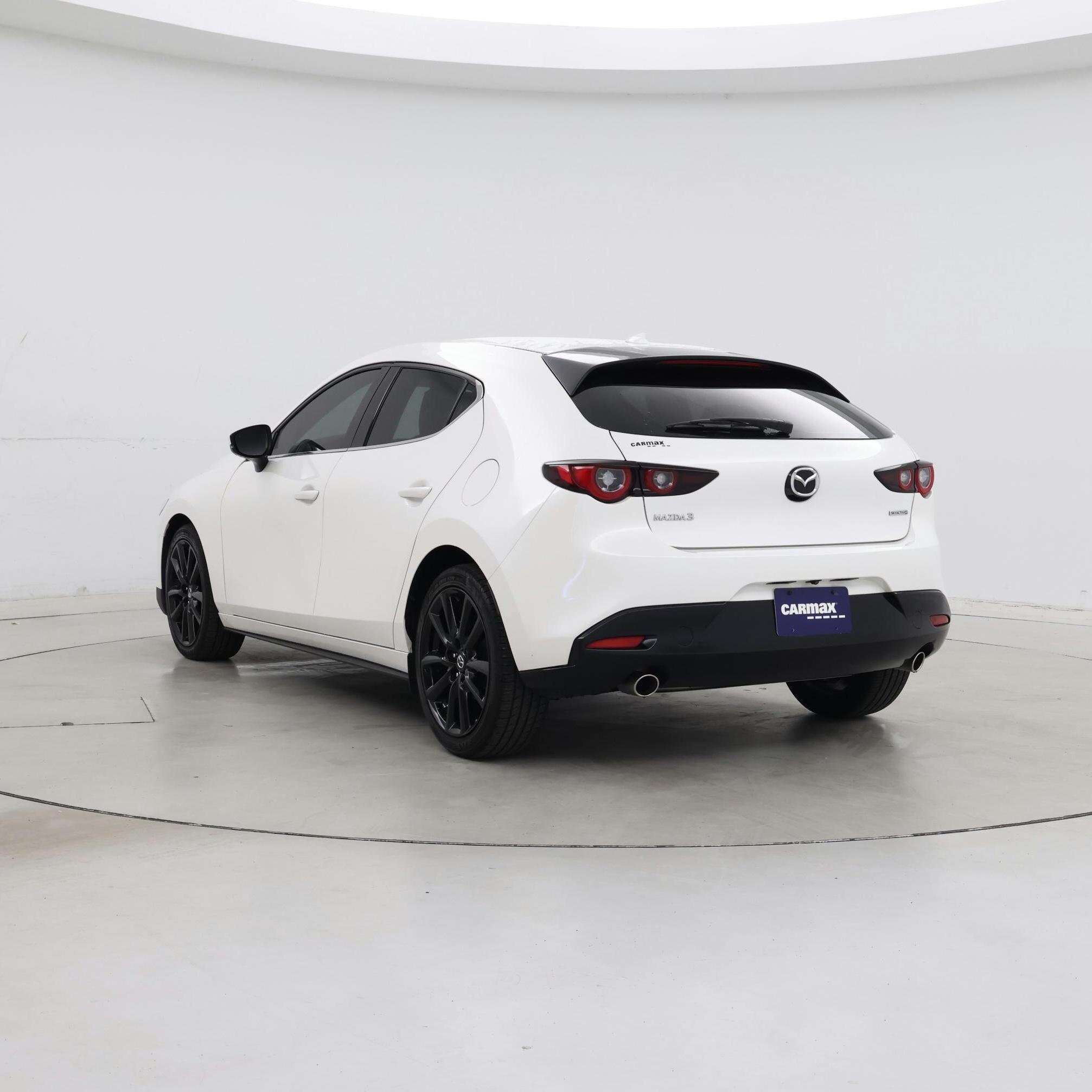 Thumbnail: 2022 Mazda Mazda3 - 2