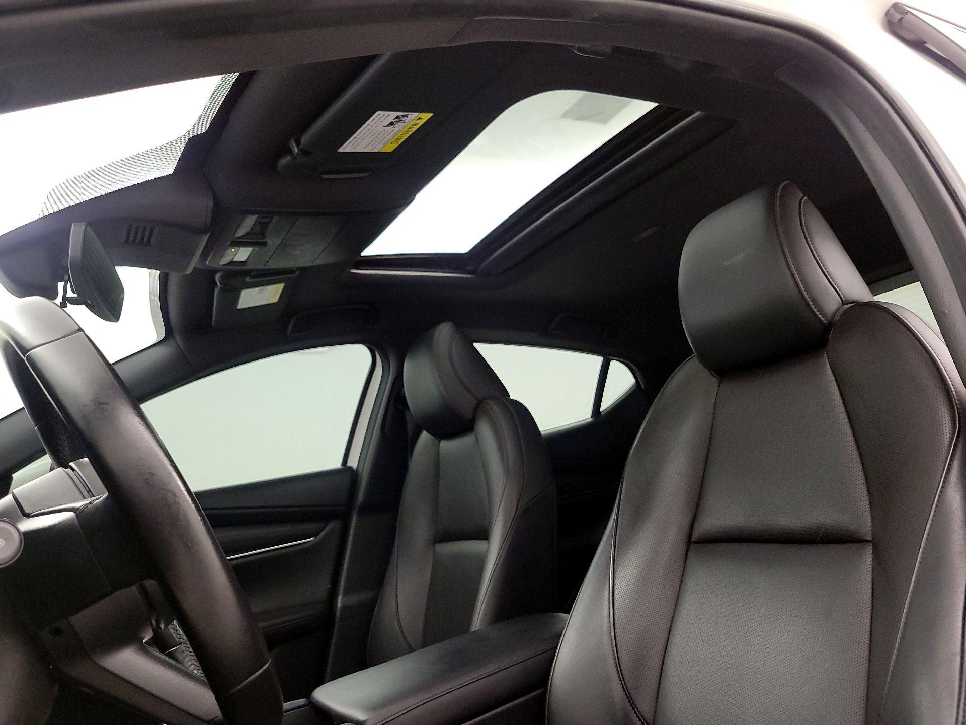 Thumbnail: 2022 Mazda Mazda3 - 19