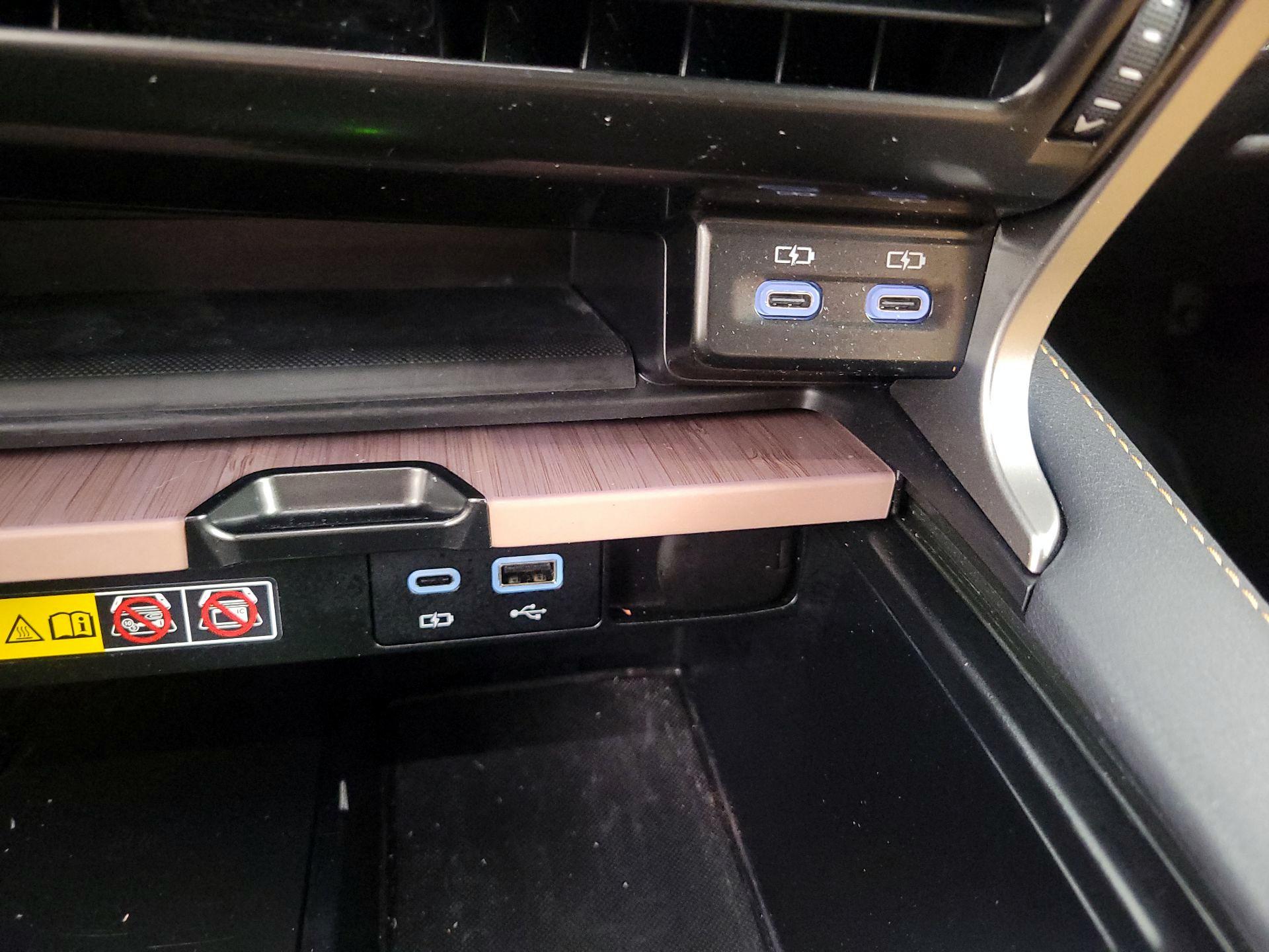 Thumbnail: 2024 Lexus RX - 19