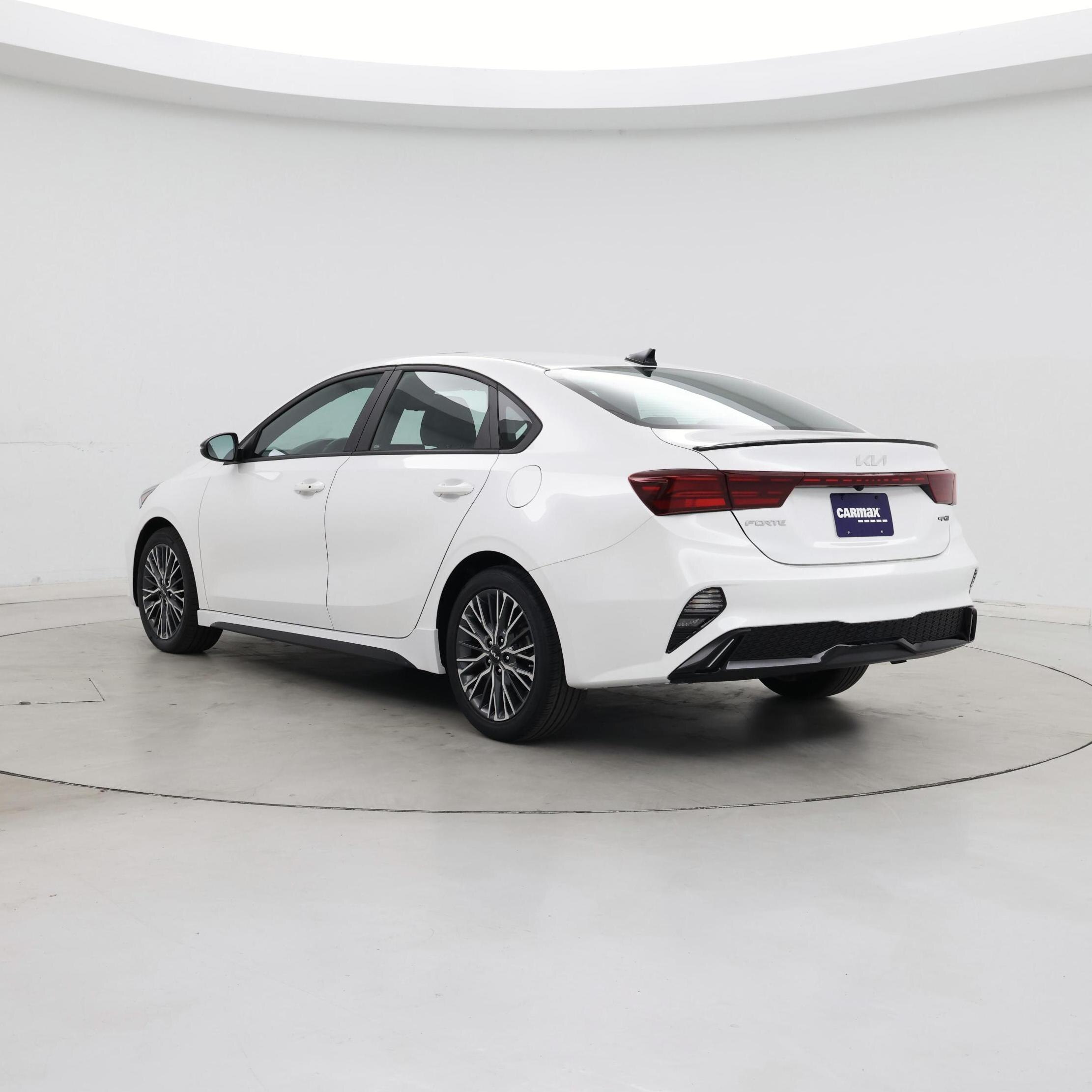 Thumbnail: 2023 Kia Forte - 2