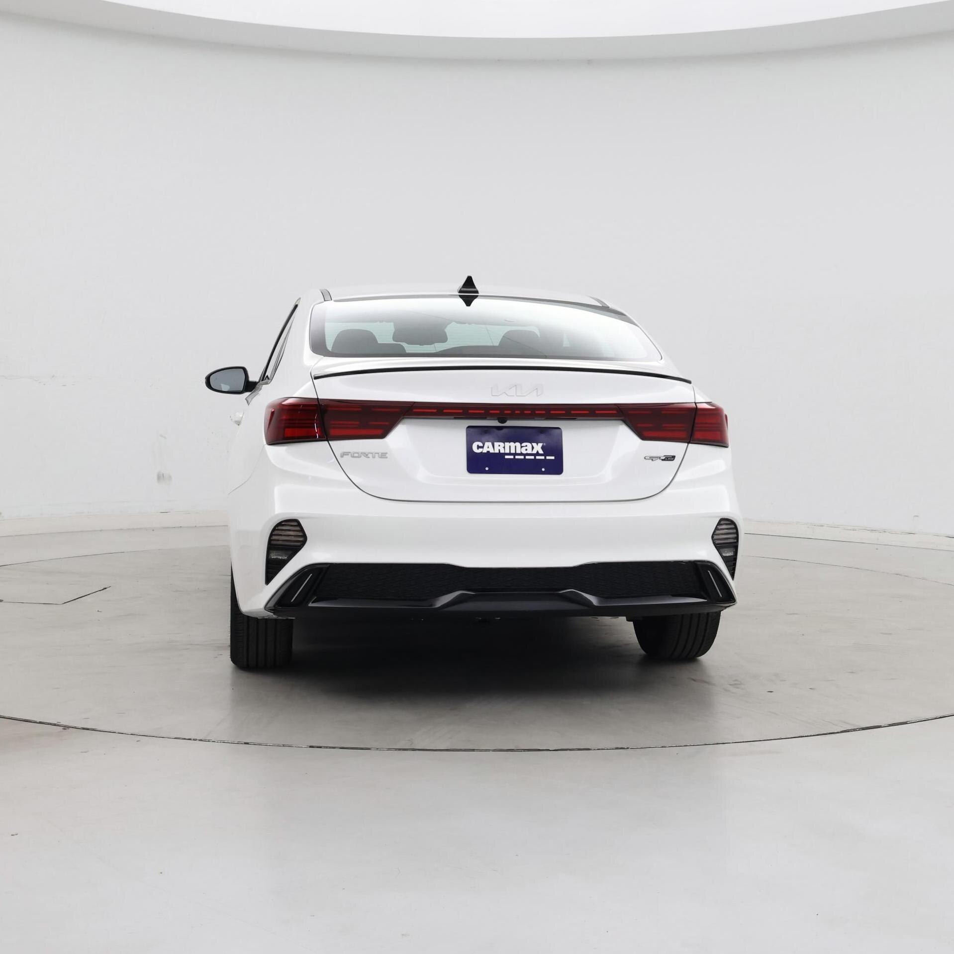 Thumbnail: 2023 Kia Forte - 6