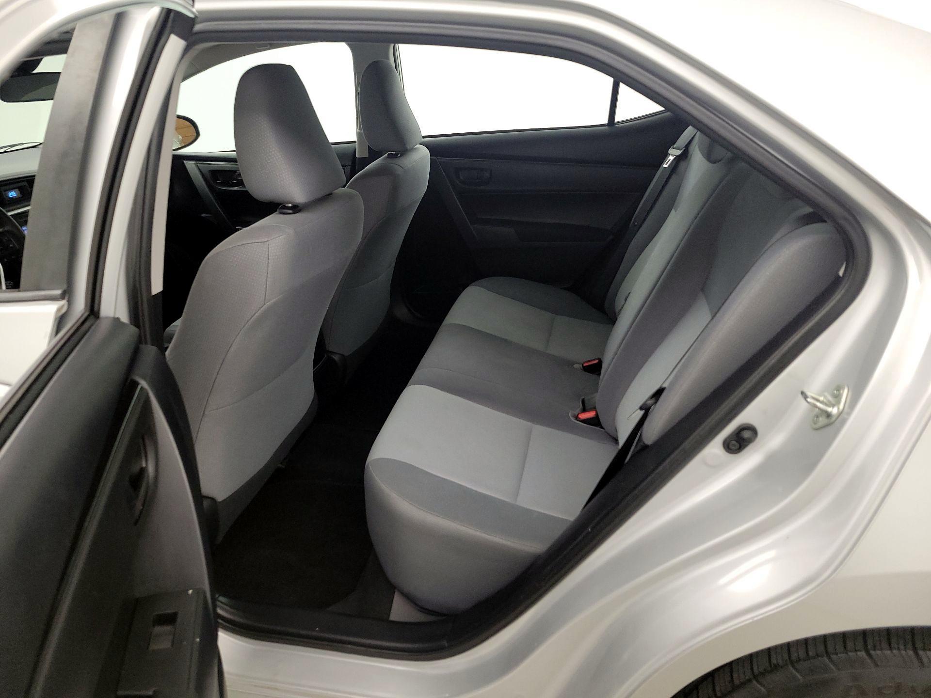 Thumbnail: 2018 Toyota Corolla - 19