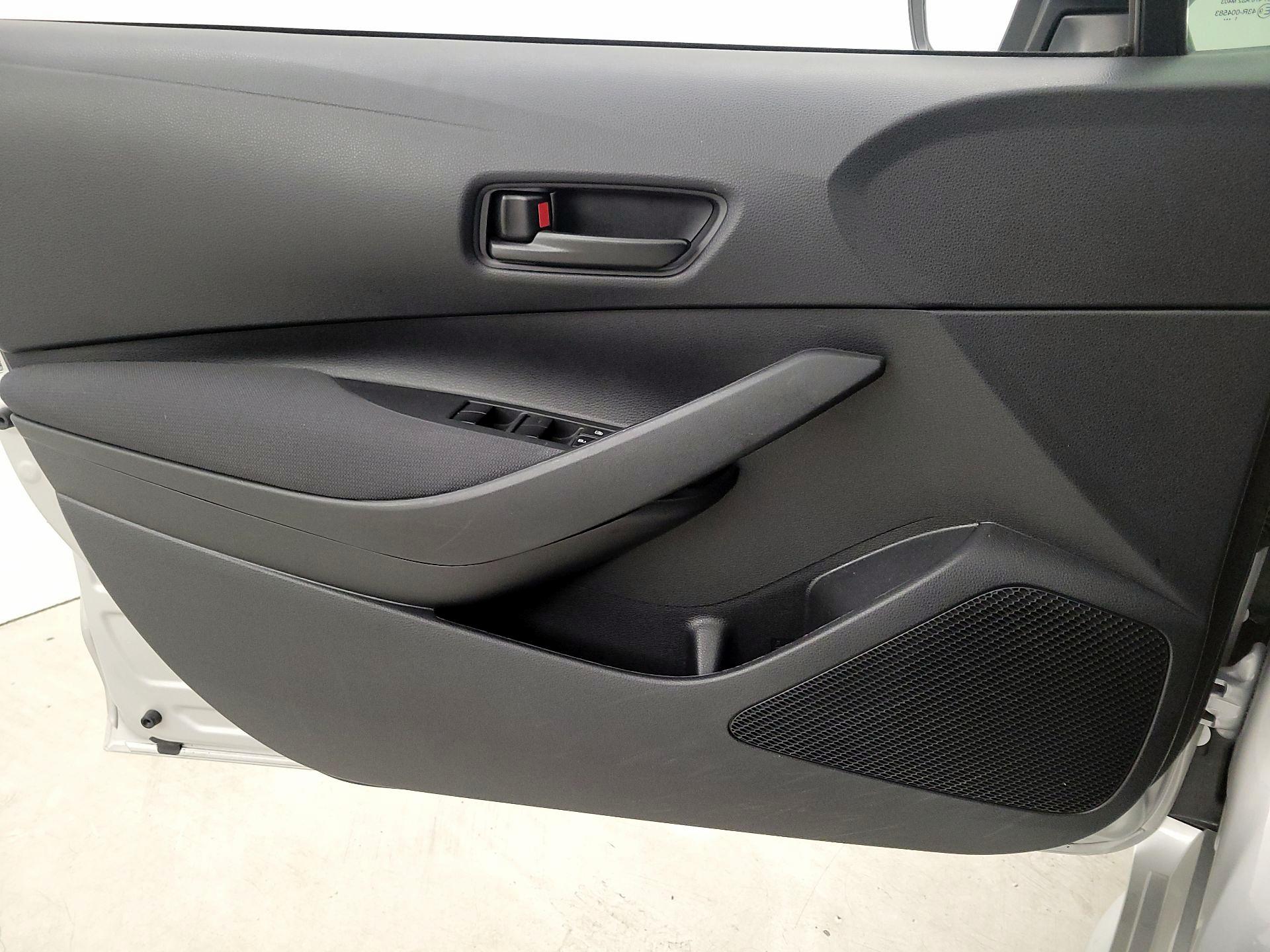 Thumbnail: 2022 Toyota Corolla - 12