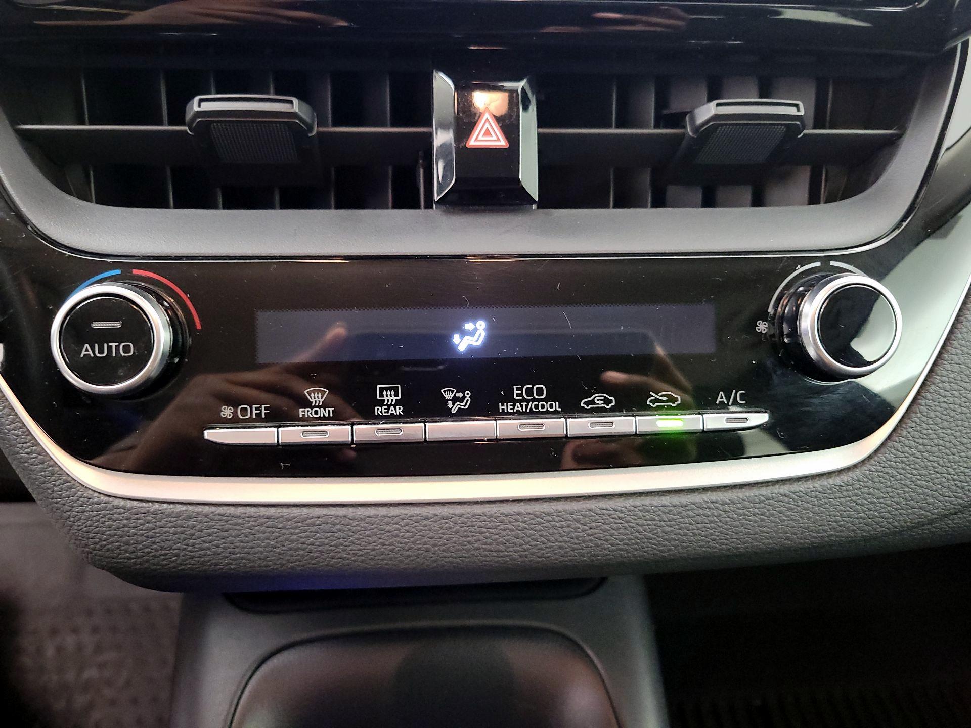 Thumbnail: 2022 Toyota Corolla - 16