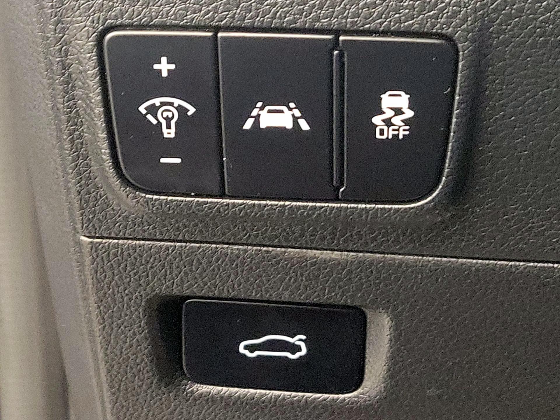 Thumbnail: 2021 Kia K5 - 13