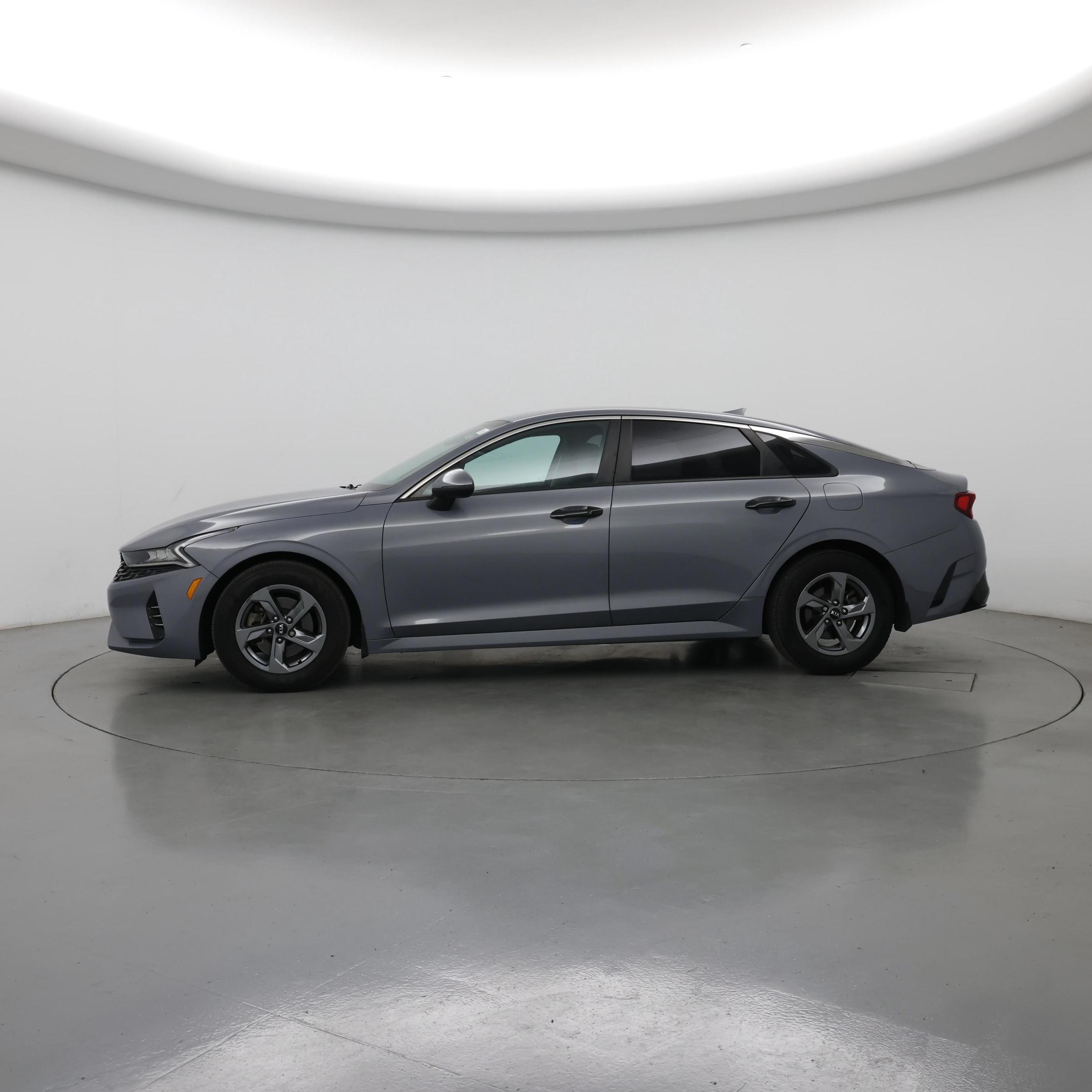 Thumbnail: 2021 Kia K5 - 3