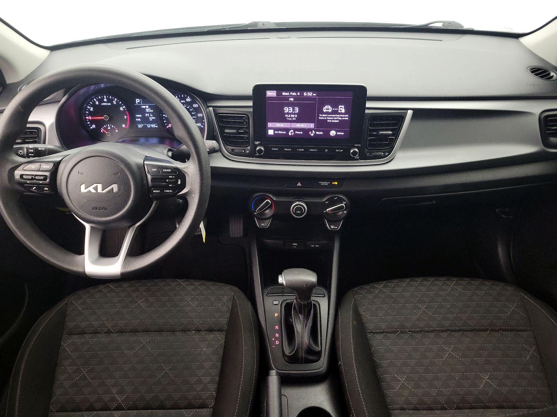 Thumbnail: 2022 Kia Rio - 9