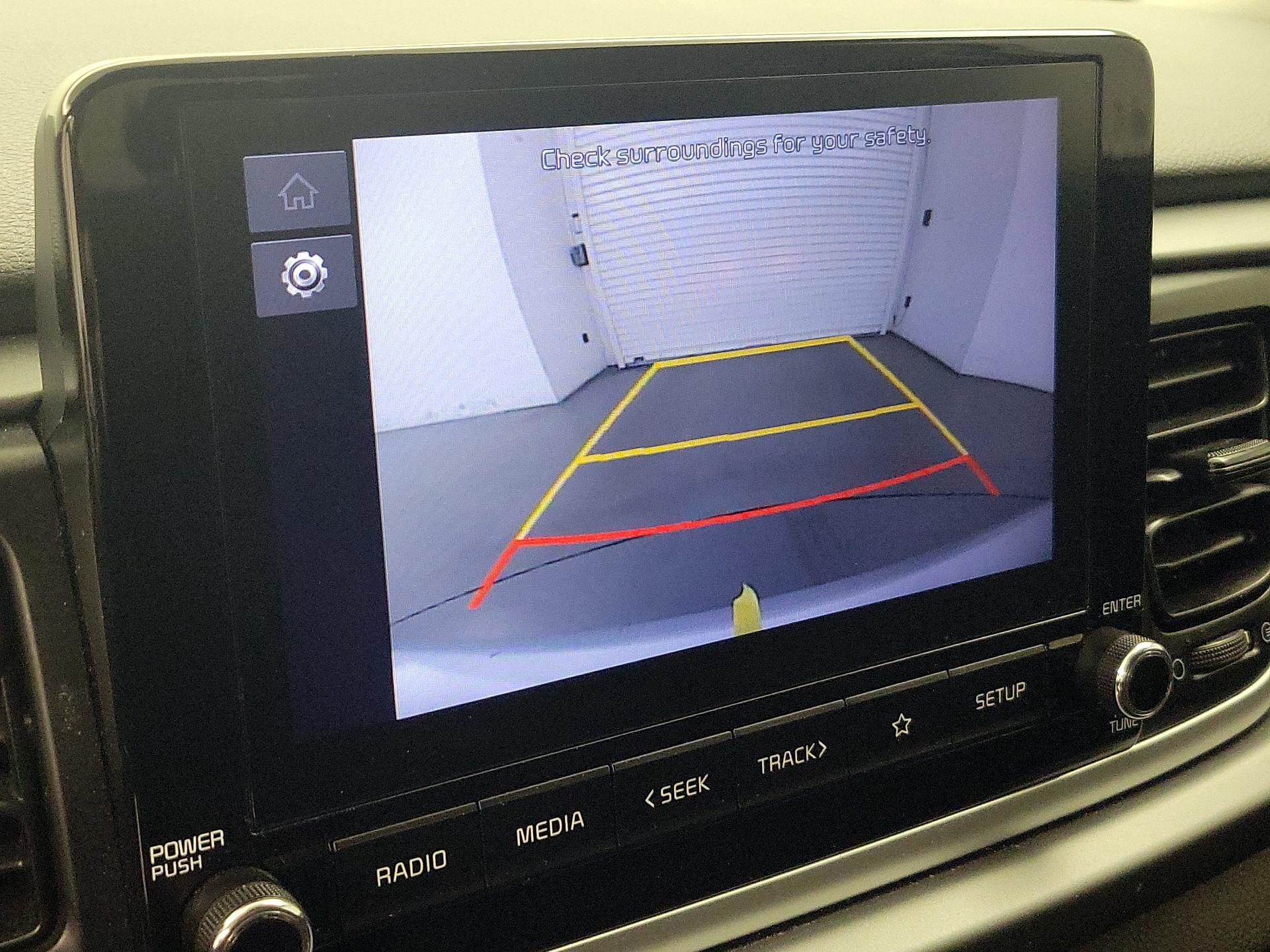 Thumbnail: 2022 Kia Rio - 14