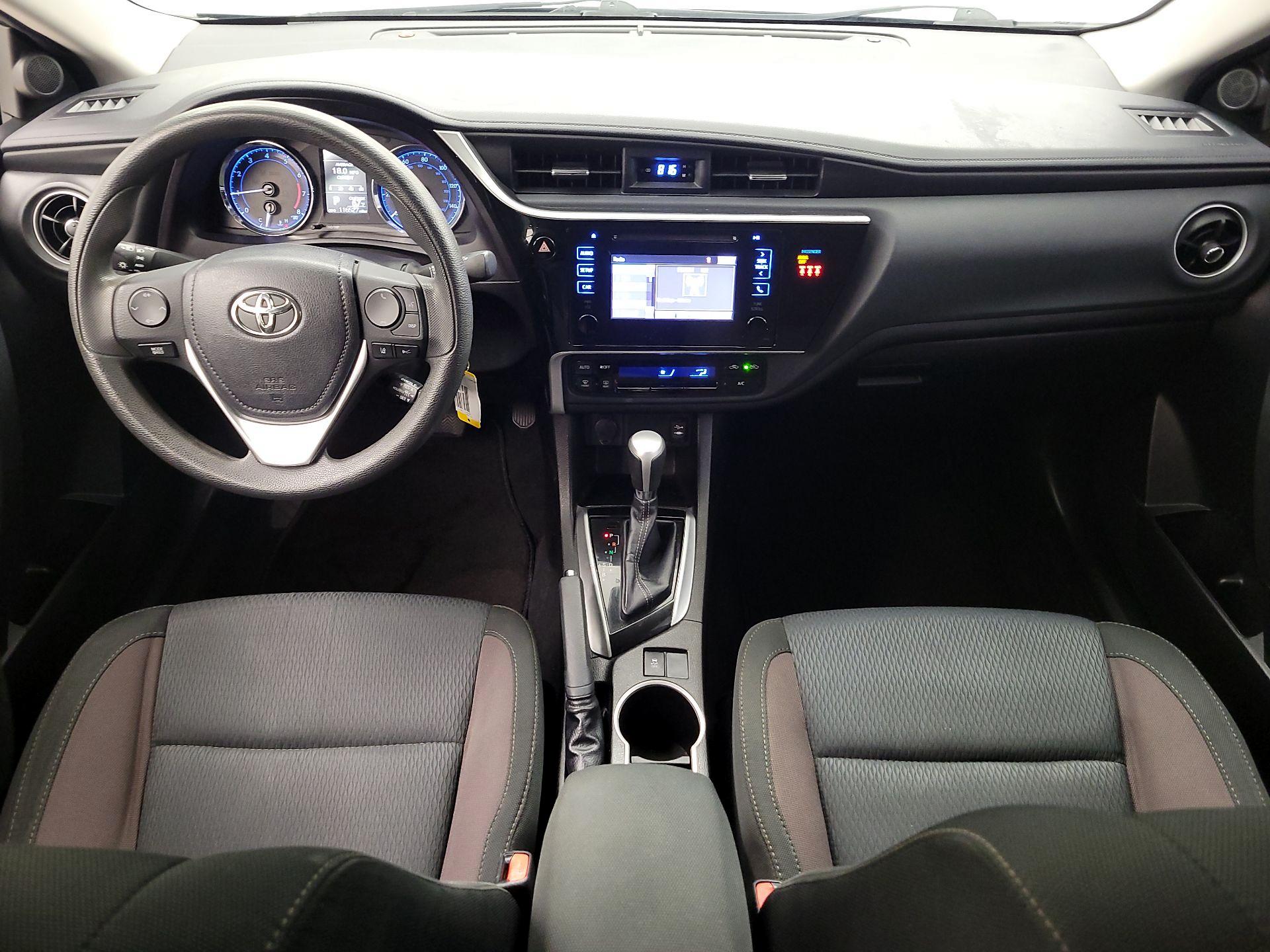 Thumbnail: 2018 Toyota Corolla - 9