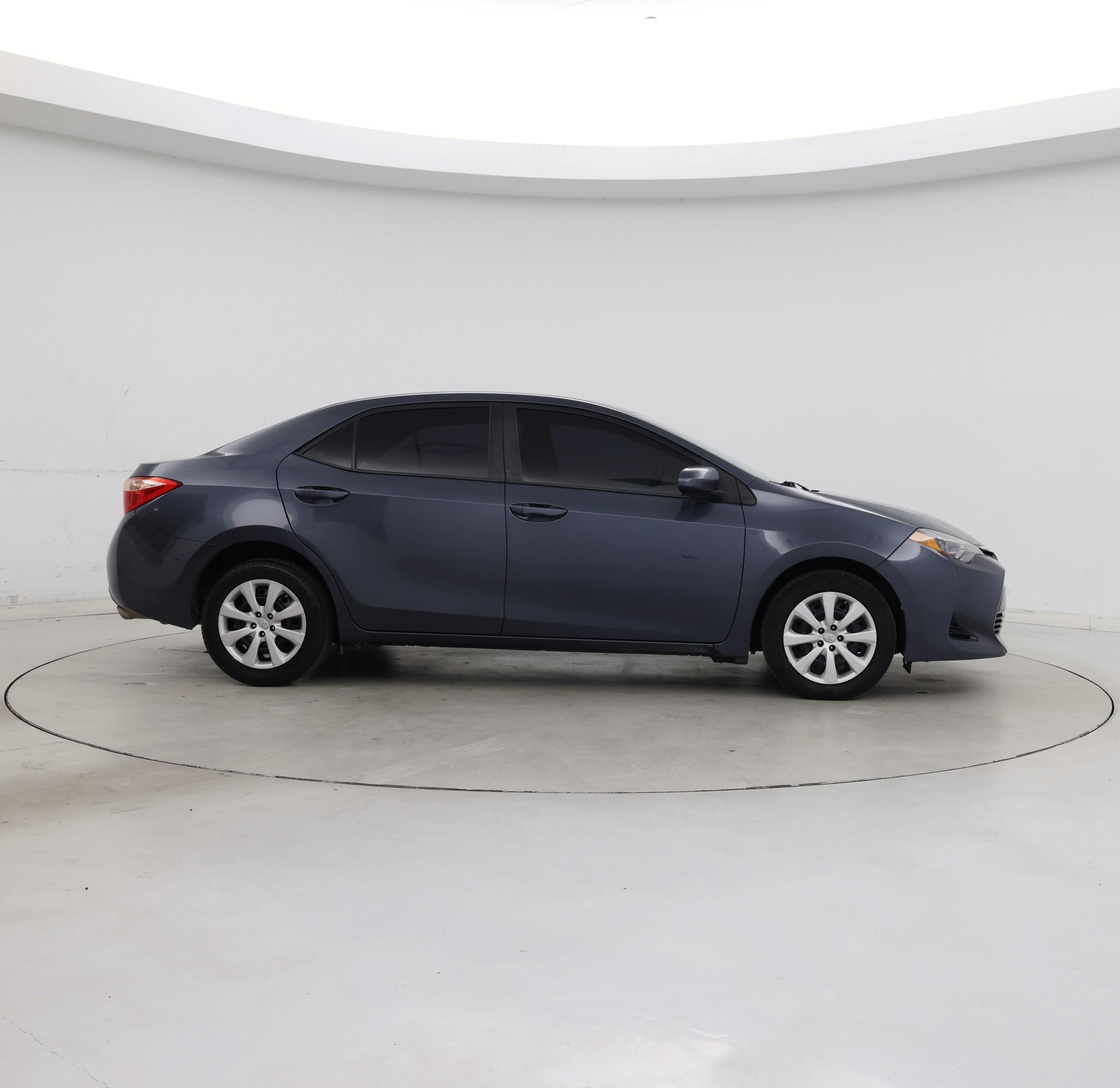 Thumbnail: 2018 Toyota Corolla - 7