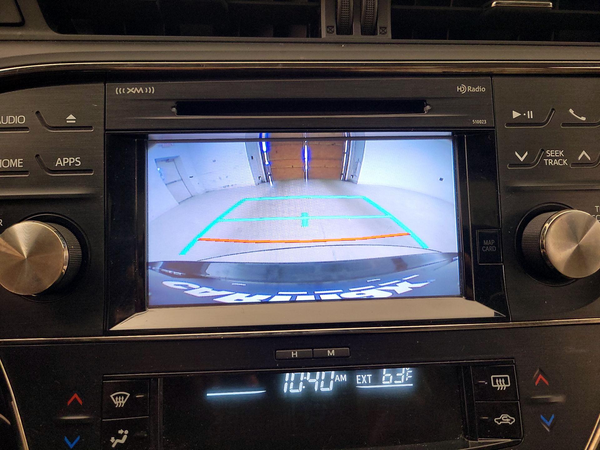 Thumbnail: 2015 Toyota Avalon - 14