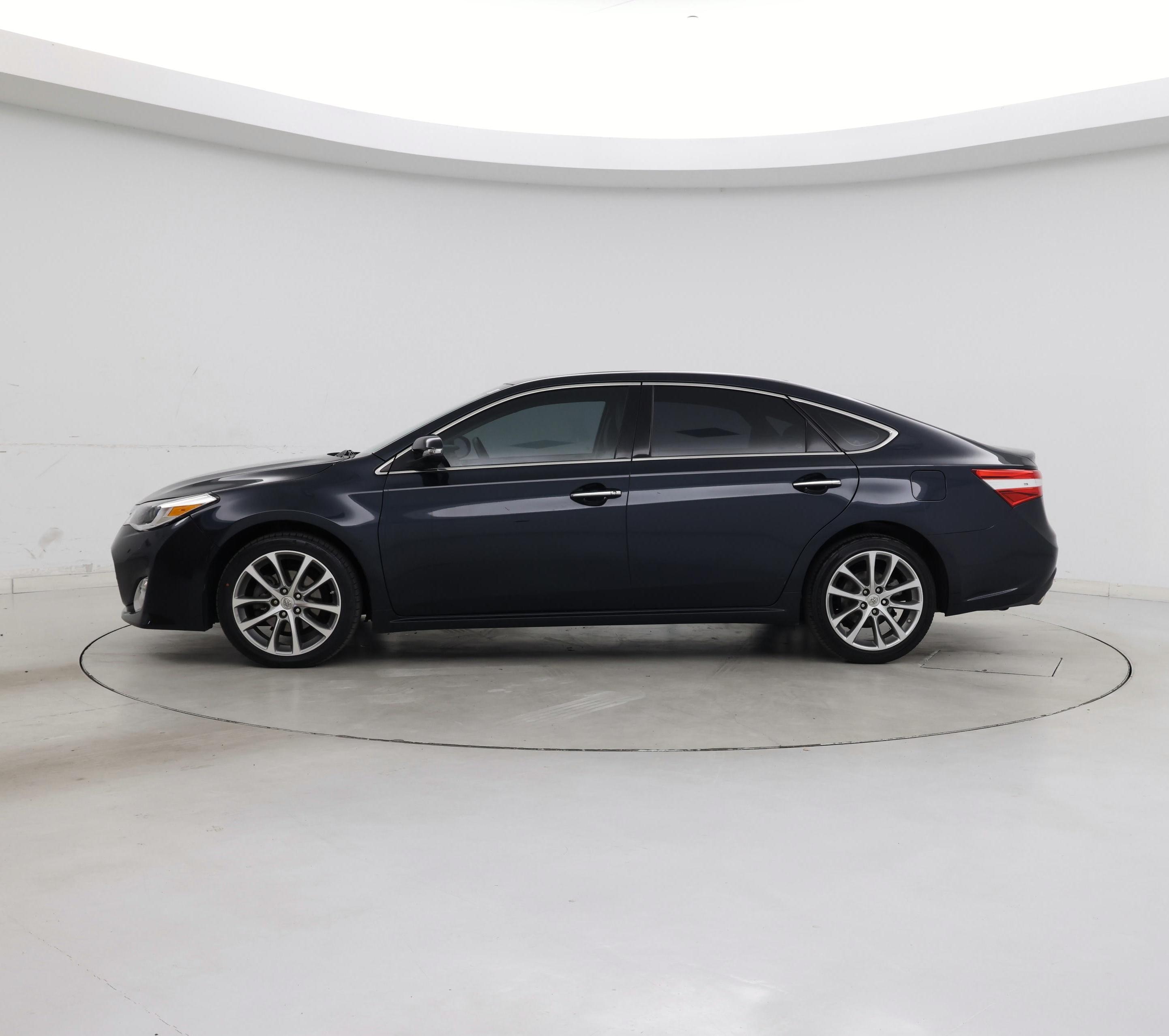 Thumbnail: 2015 Toyota Avalon - 3