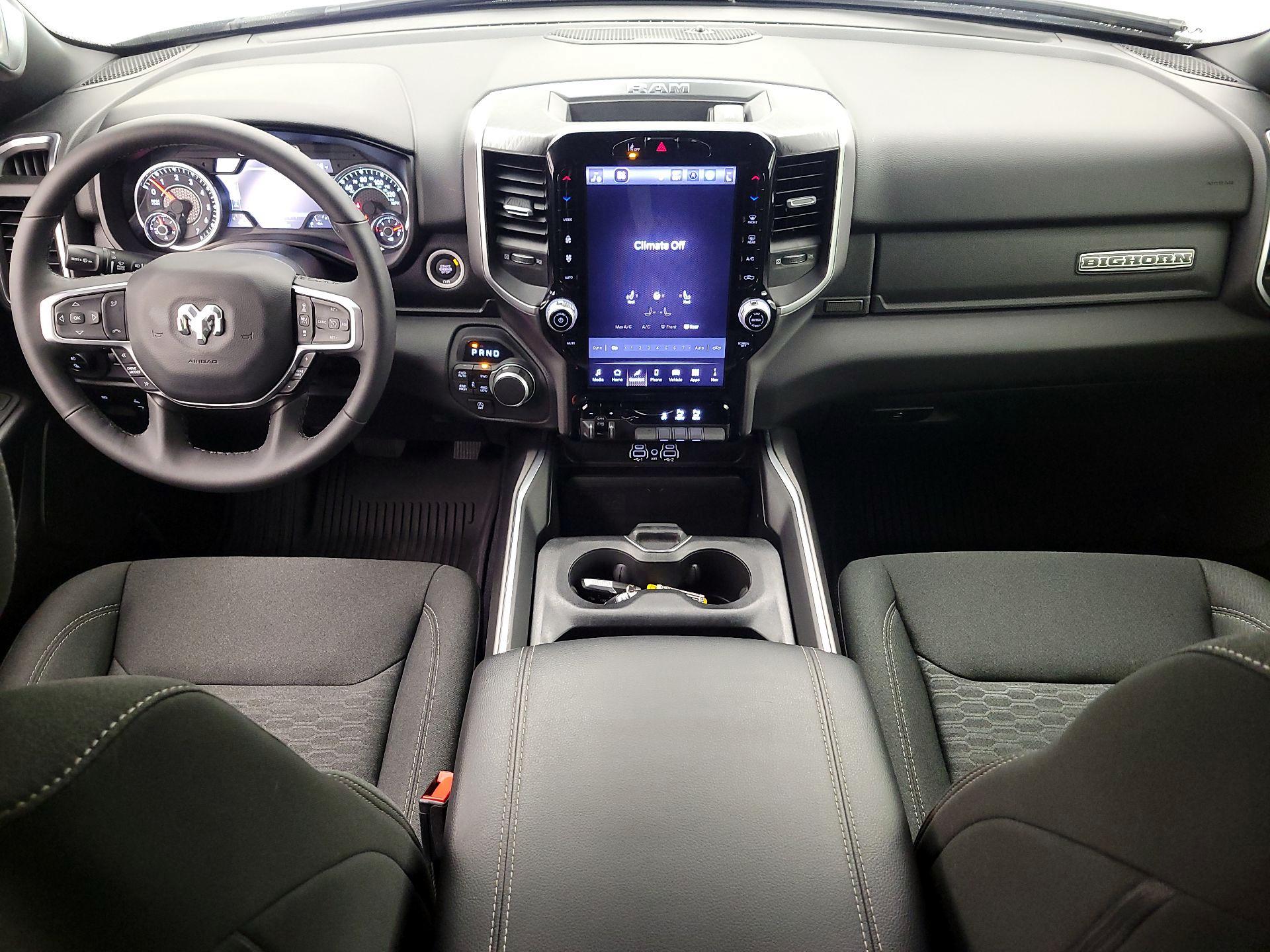 Thumbnail: 2025 RAM 1500 - 9