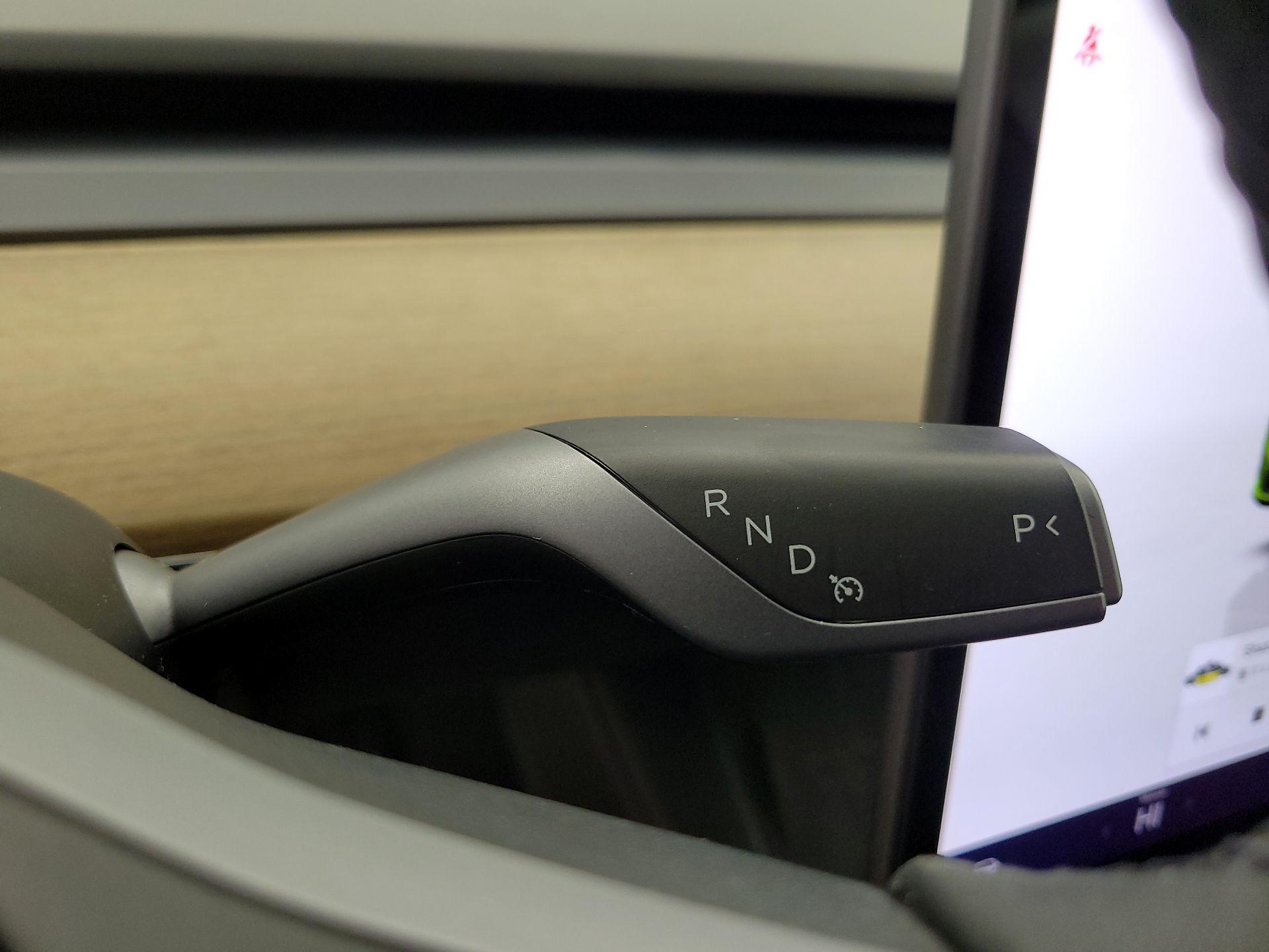 Thumbnail: 2022 Tesla Model Y - 17