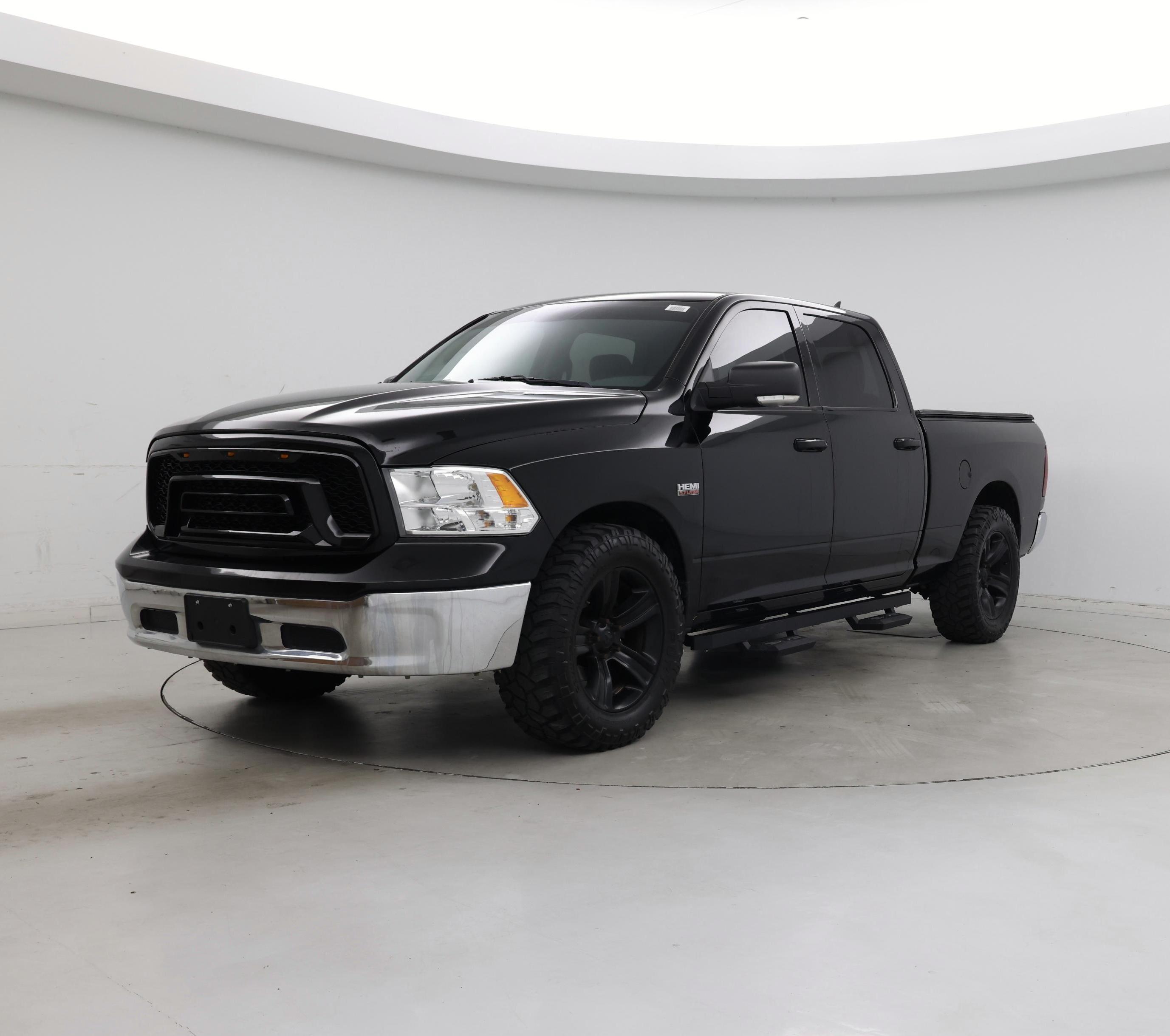 Thumbnail: 2020 RAM 1500 Classic - 4