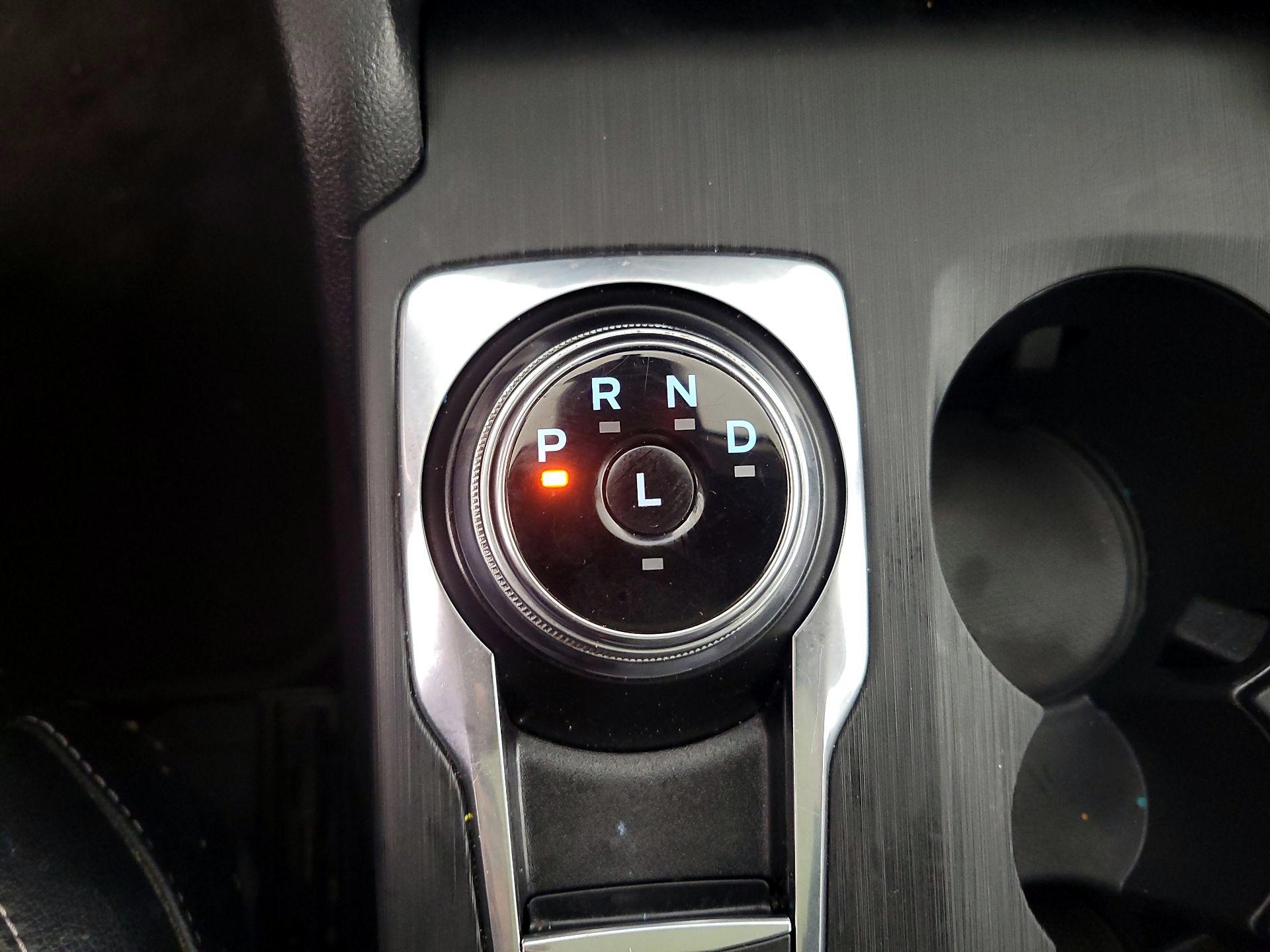 Thumbnail: 2020 Ford Escape - 18