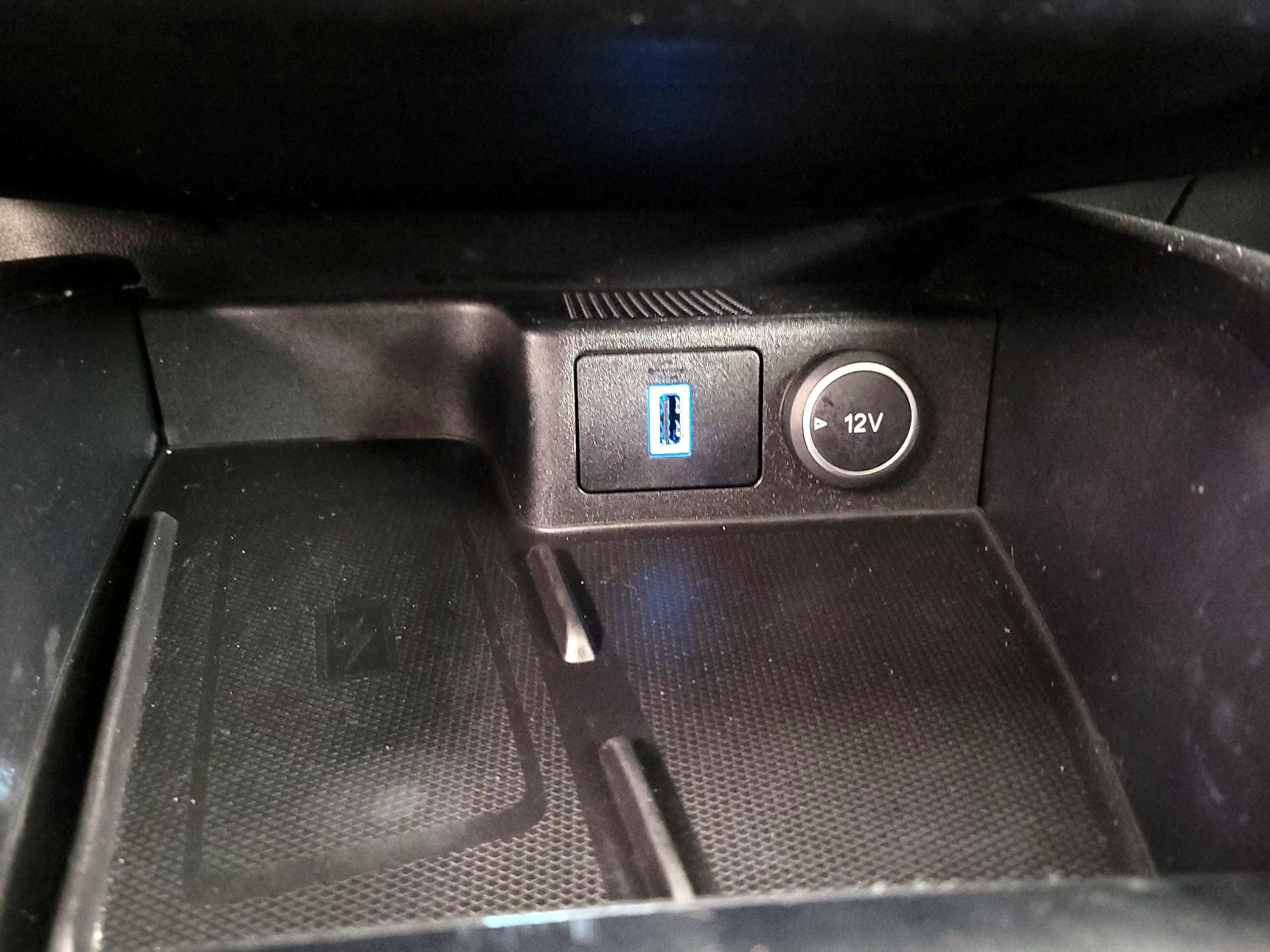 Thumbnail: 2020 Ford Escape - 19