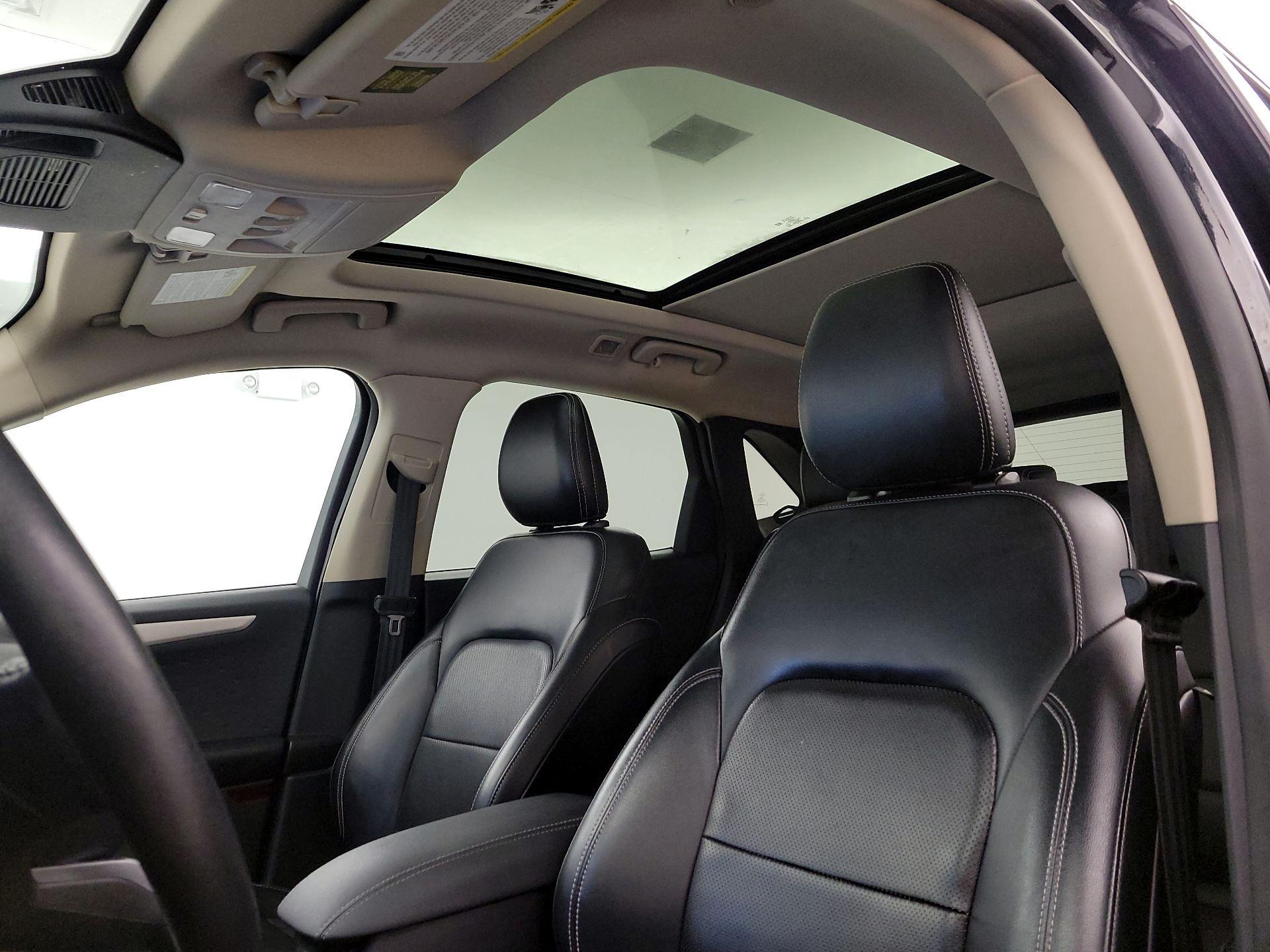 Thumbnail: 2020 Ford Escape - 20