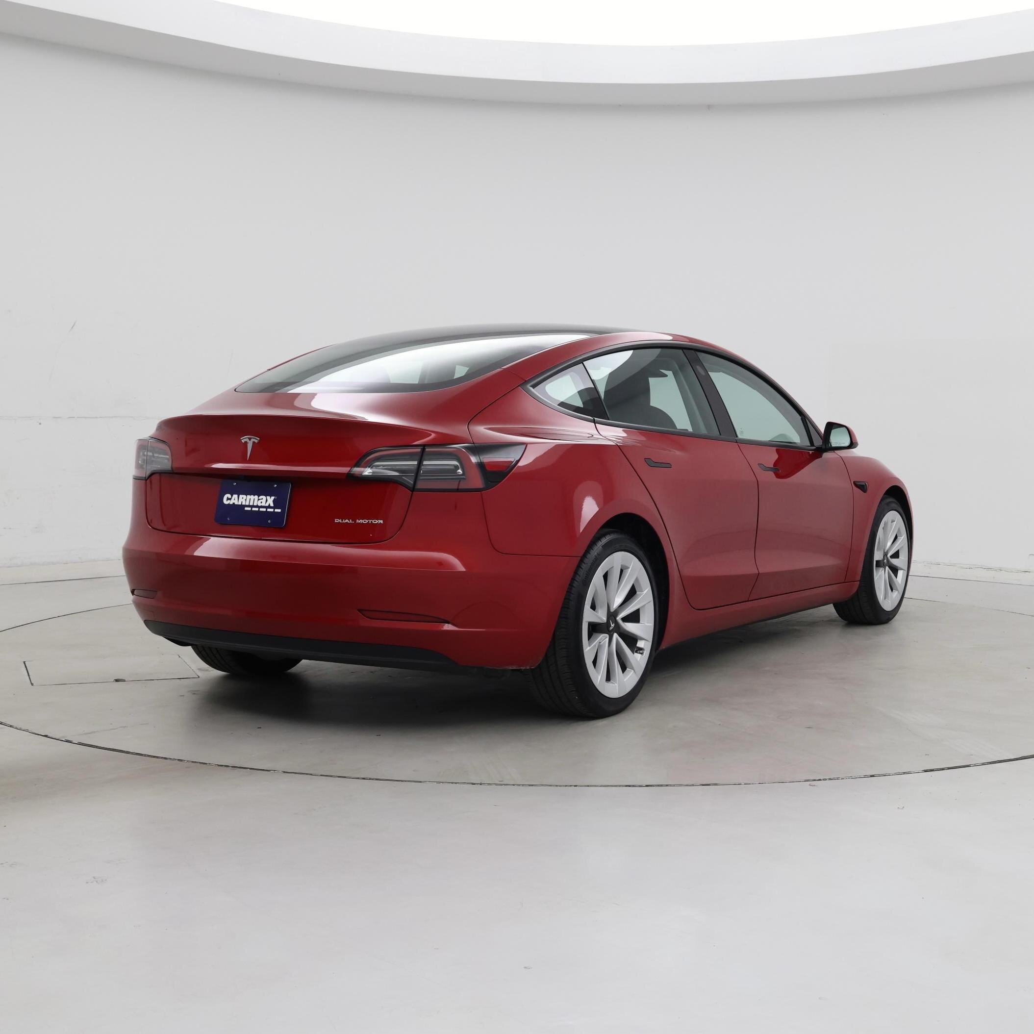 Thumbnail: 2023 Tesla Model 3 - 8