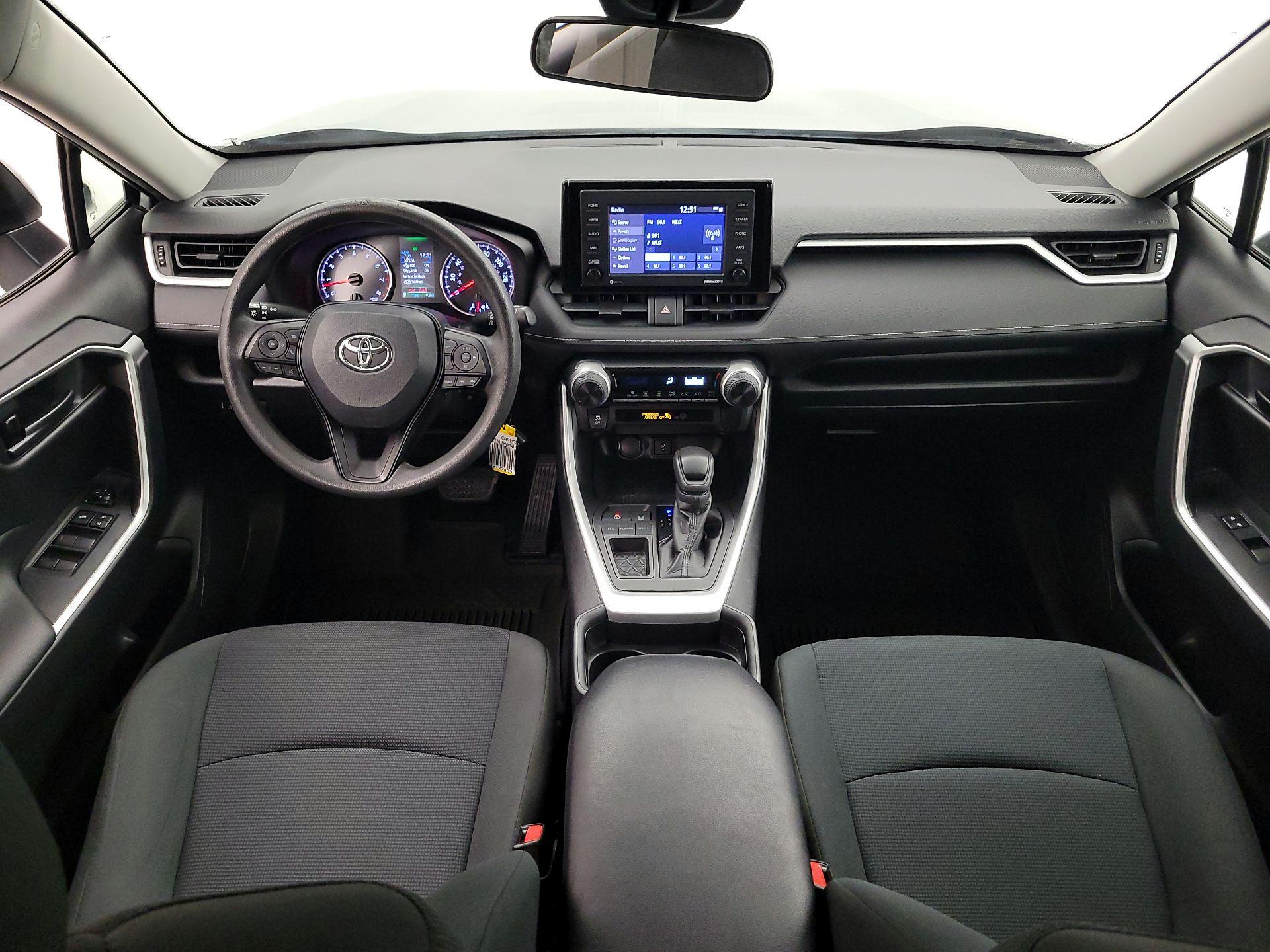 Thumbnail: 2021 Toyota RAV4 - 9