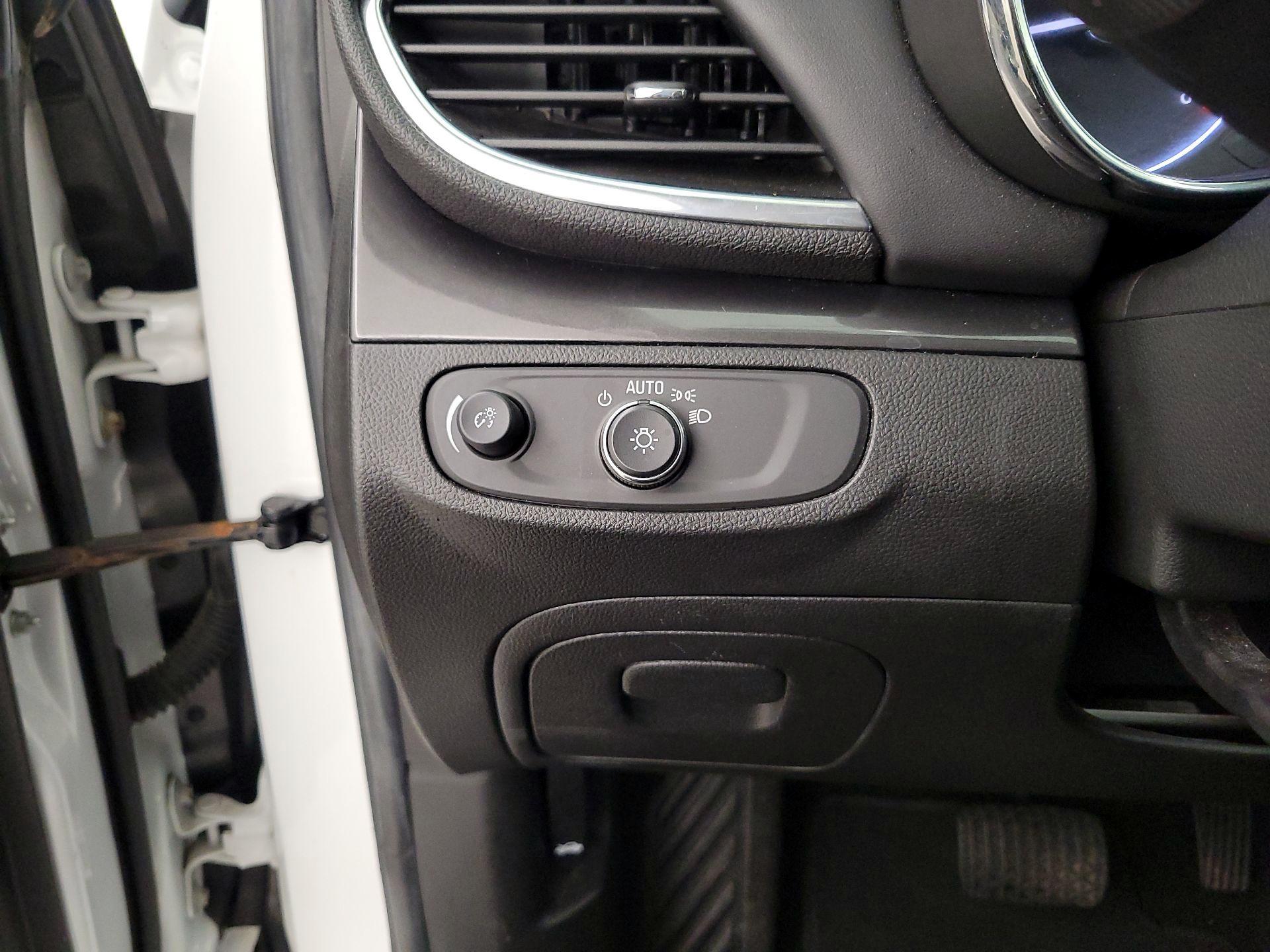 Thumbnail: 2018 Buick Encore - 13