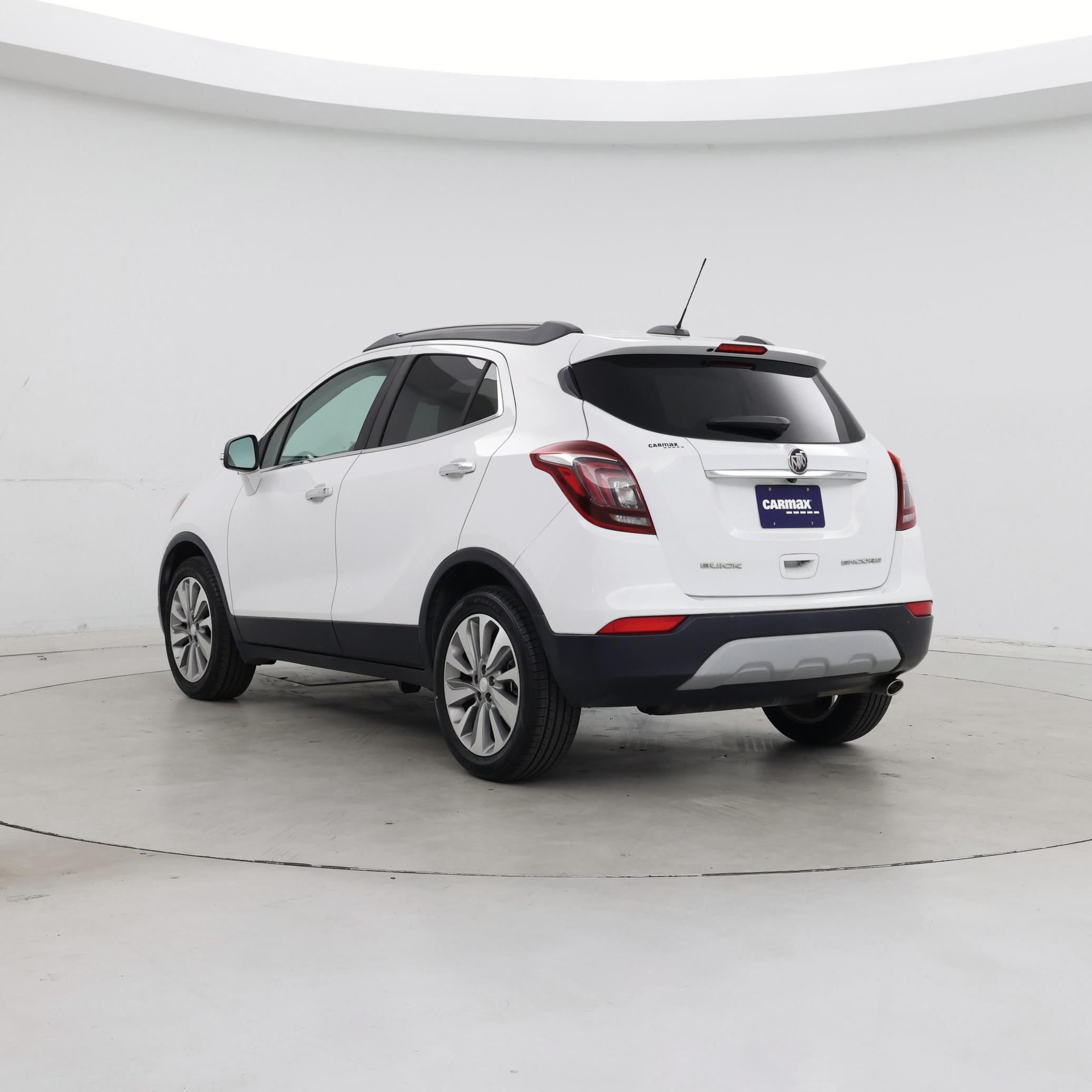 Thumbnail: 2018 Buick Encore - 2