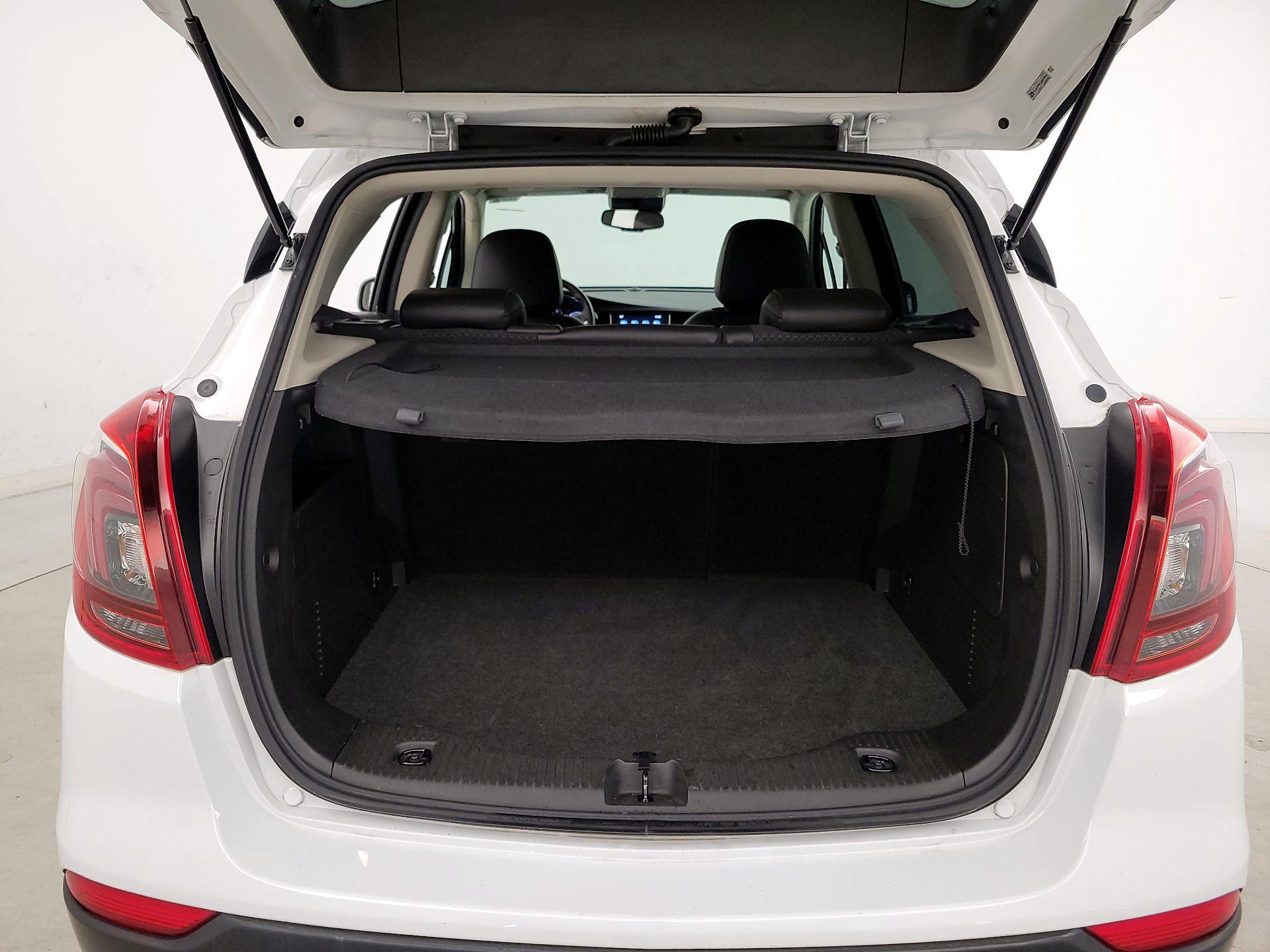 Thumbnail: 2018 Buick Encore - 20