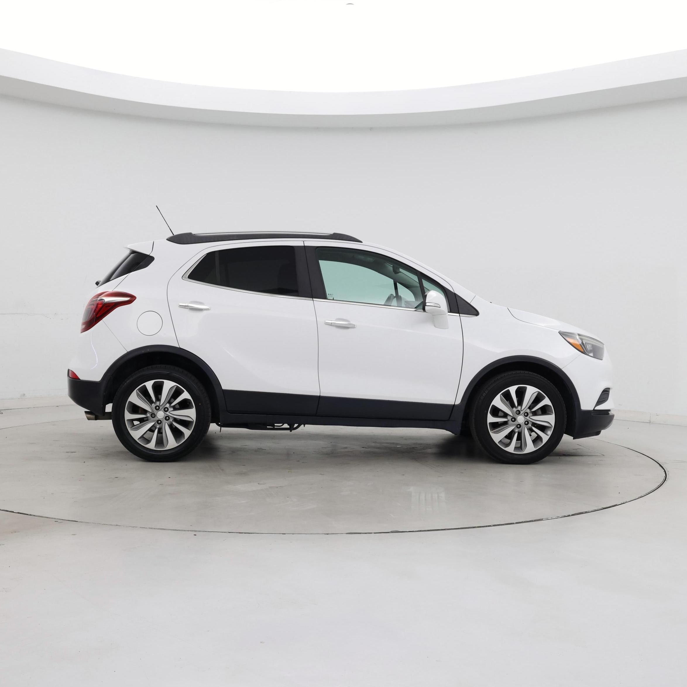 Thumbnail: 2018 Buick Encore - 7