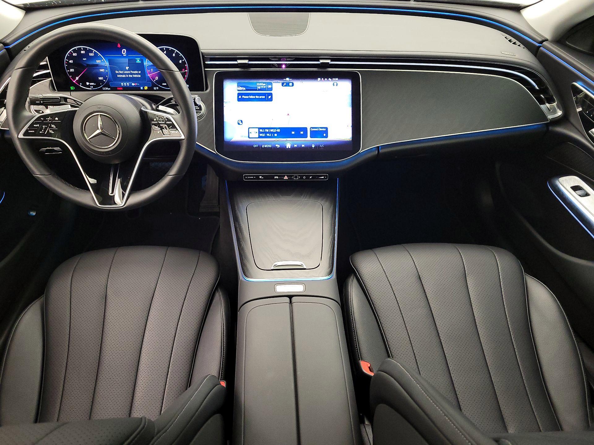 Thumbnail: 2025 Mercedes-Benz E-Class - 9