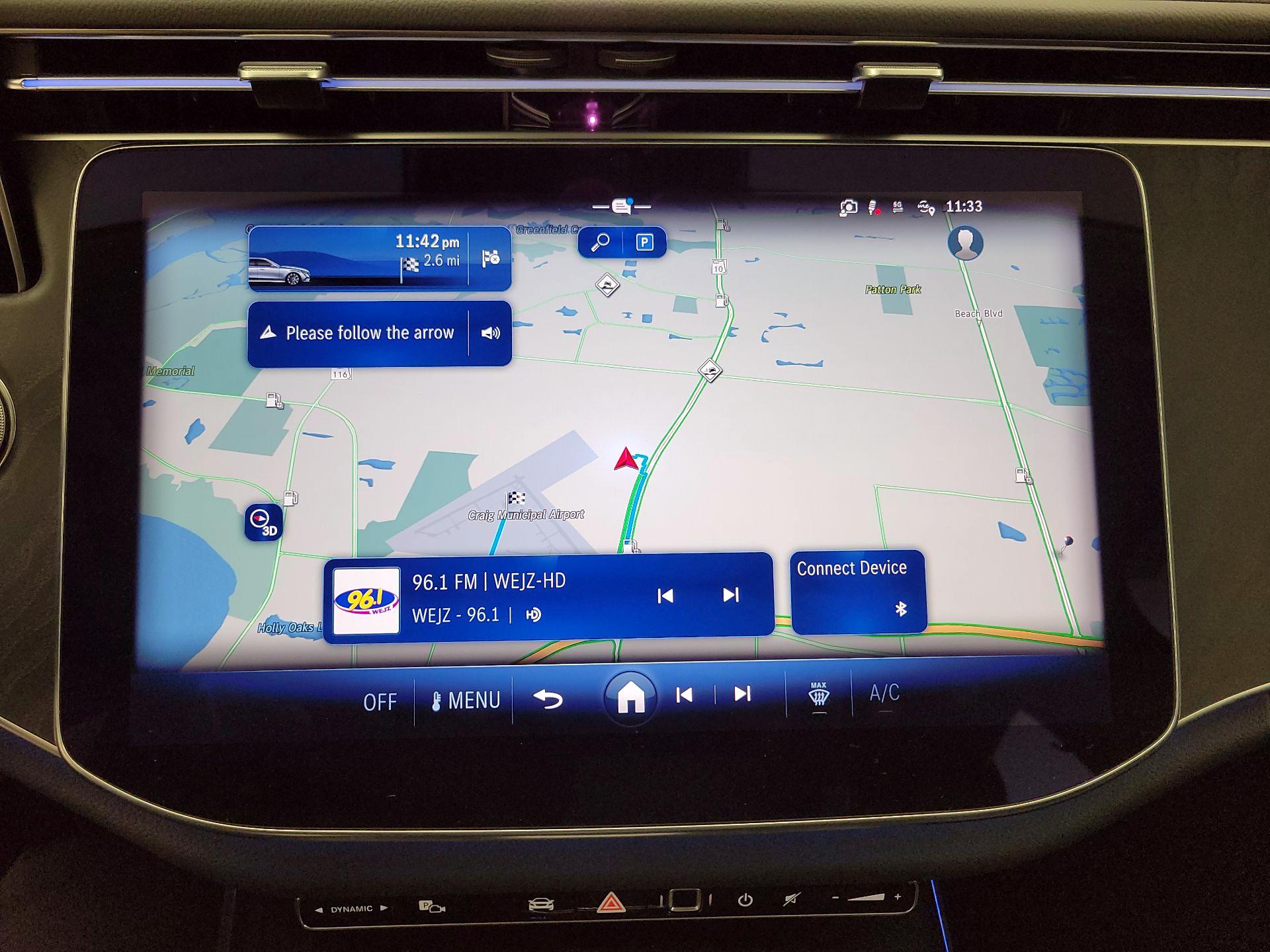 Thumbnail: 2025 Mercedes-Benz E-Class - 14