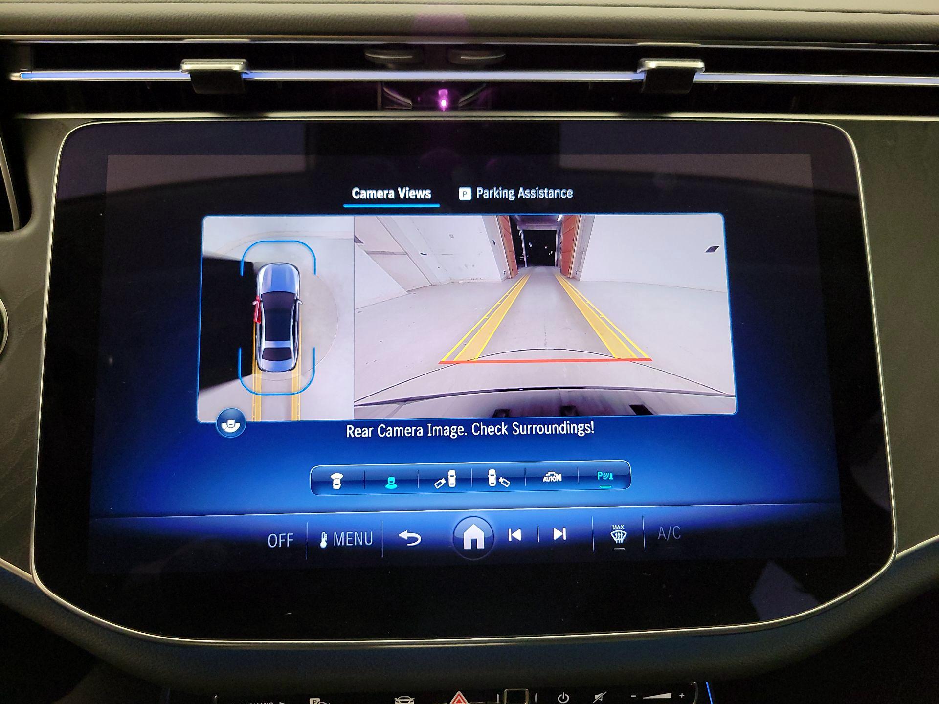 Thumbnail: 2025 Mercedes-Benz E-Class - 15