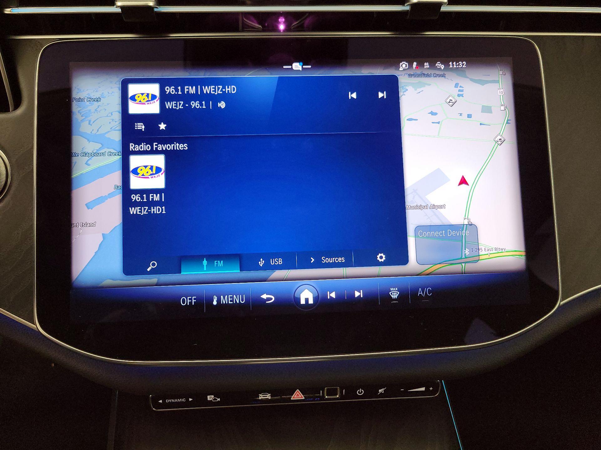 Thumbnail: 2025 Mercedes-Benz E-Class - 16