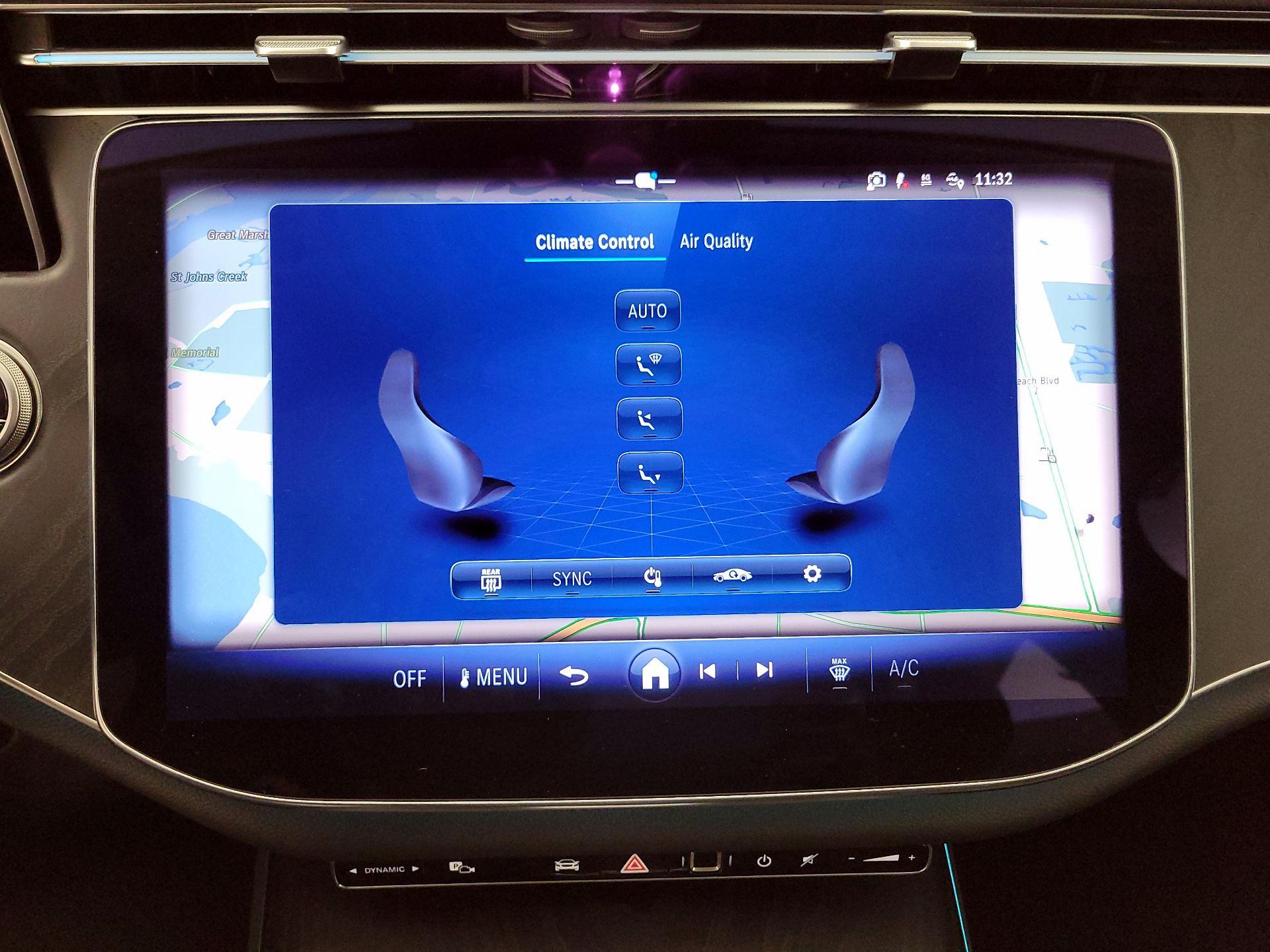 Thumbnail: 2025 Mercedes-Benz E-Class - 17