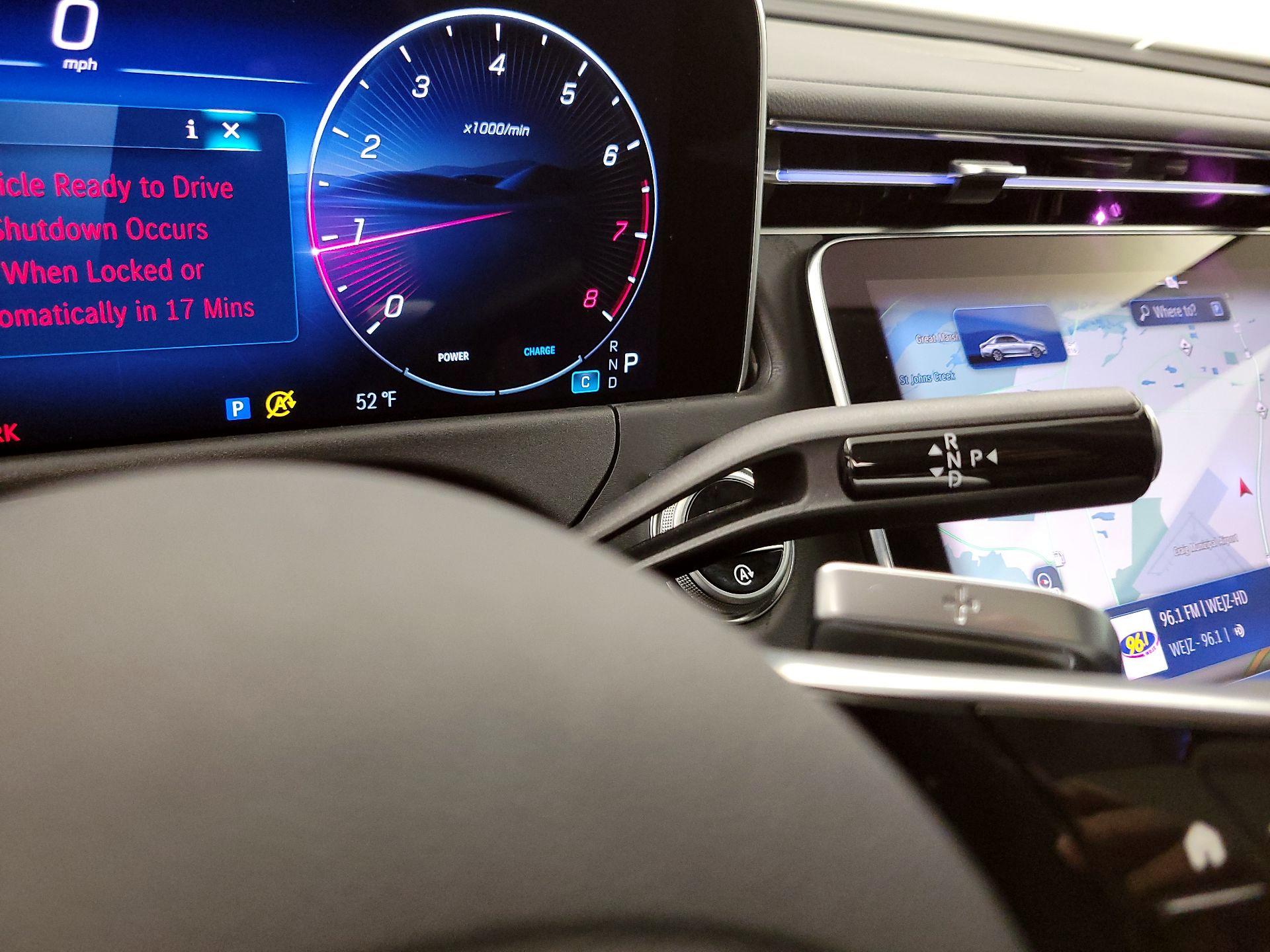 Thumbnail: 2025 Mercedes-Benz E-Class - 18