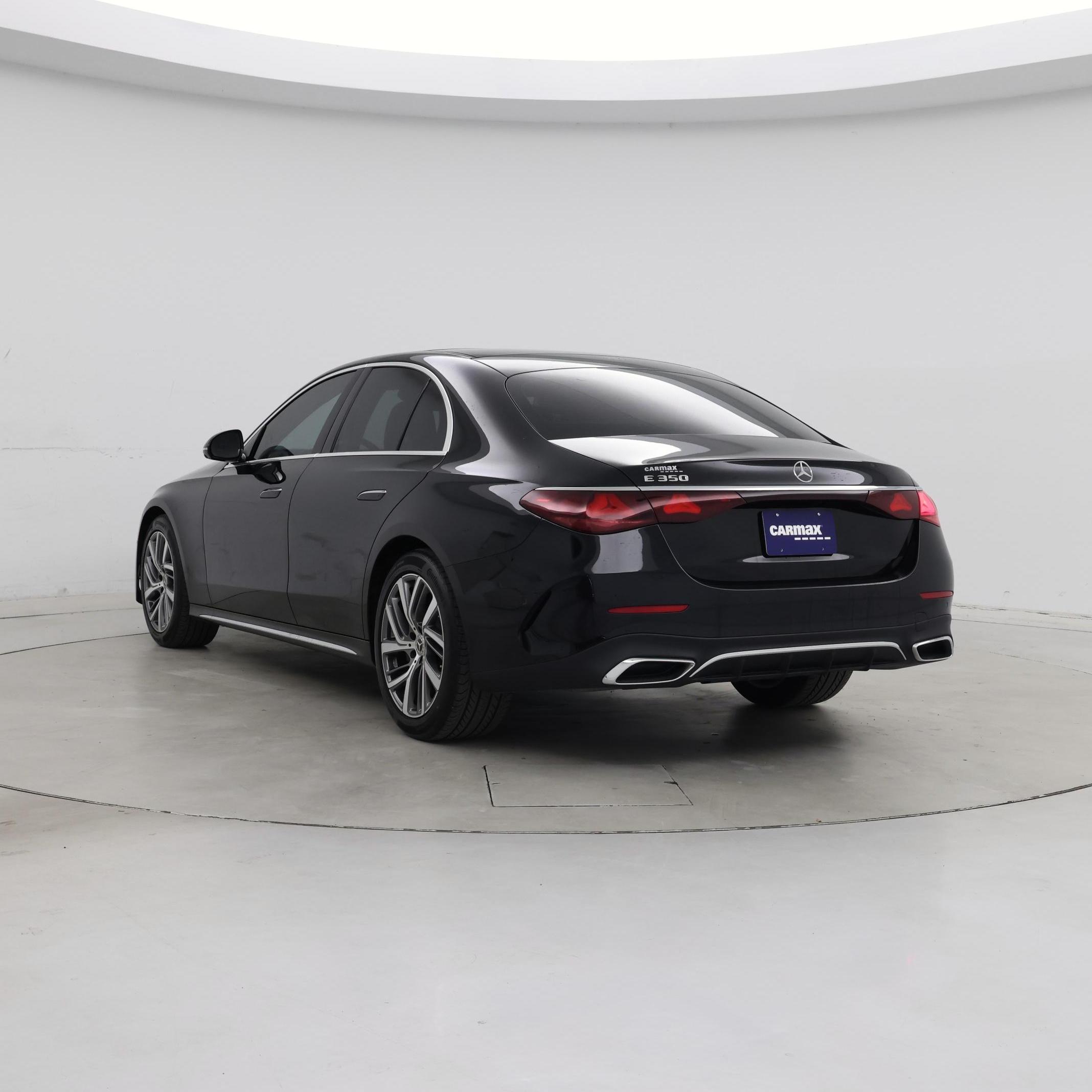 Thumbnail: 2025 Mercedes-Benz E-Class - 2