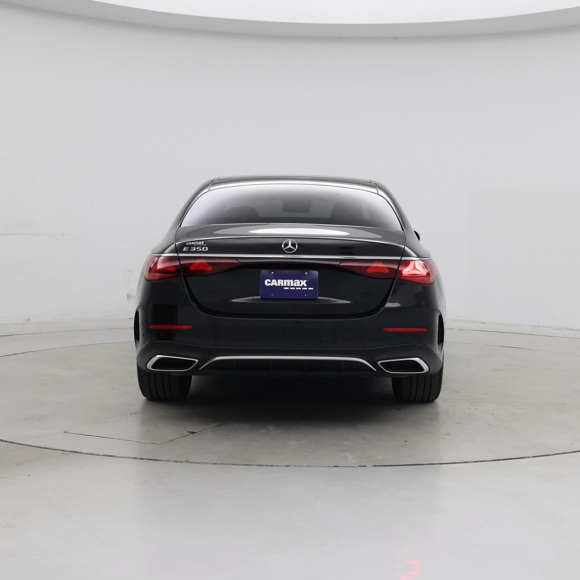 Thumbnail: 2025 Mercedes-Benz E-Class - 6