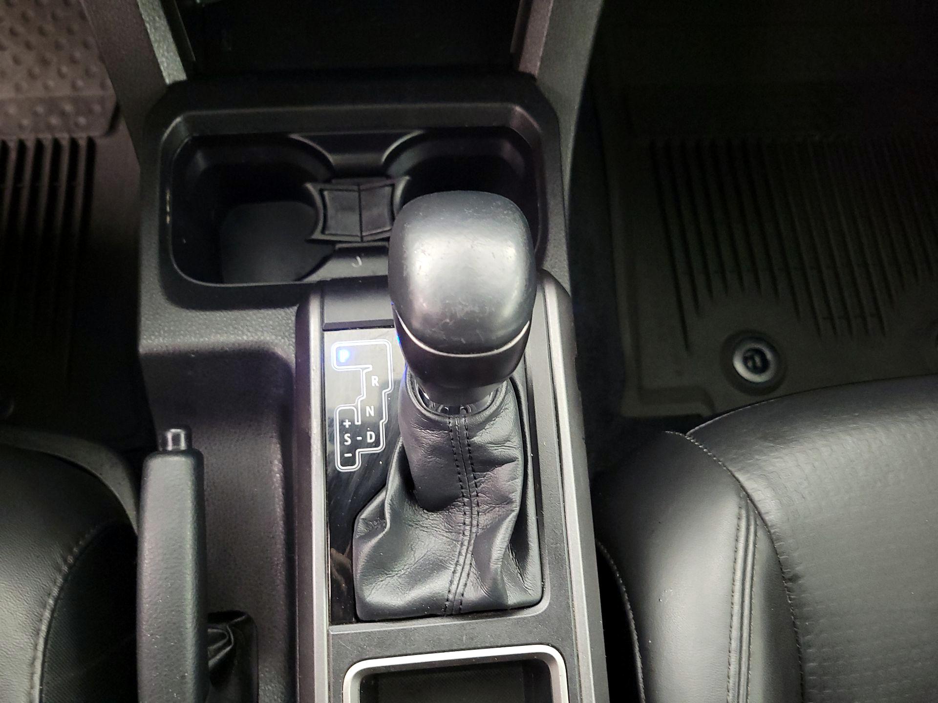 Thumbnail: 2022 Toyota Tacoma - 17