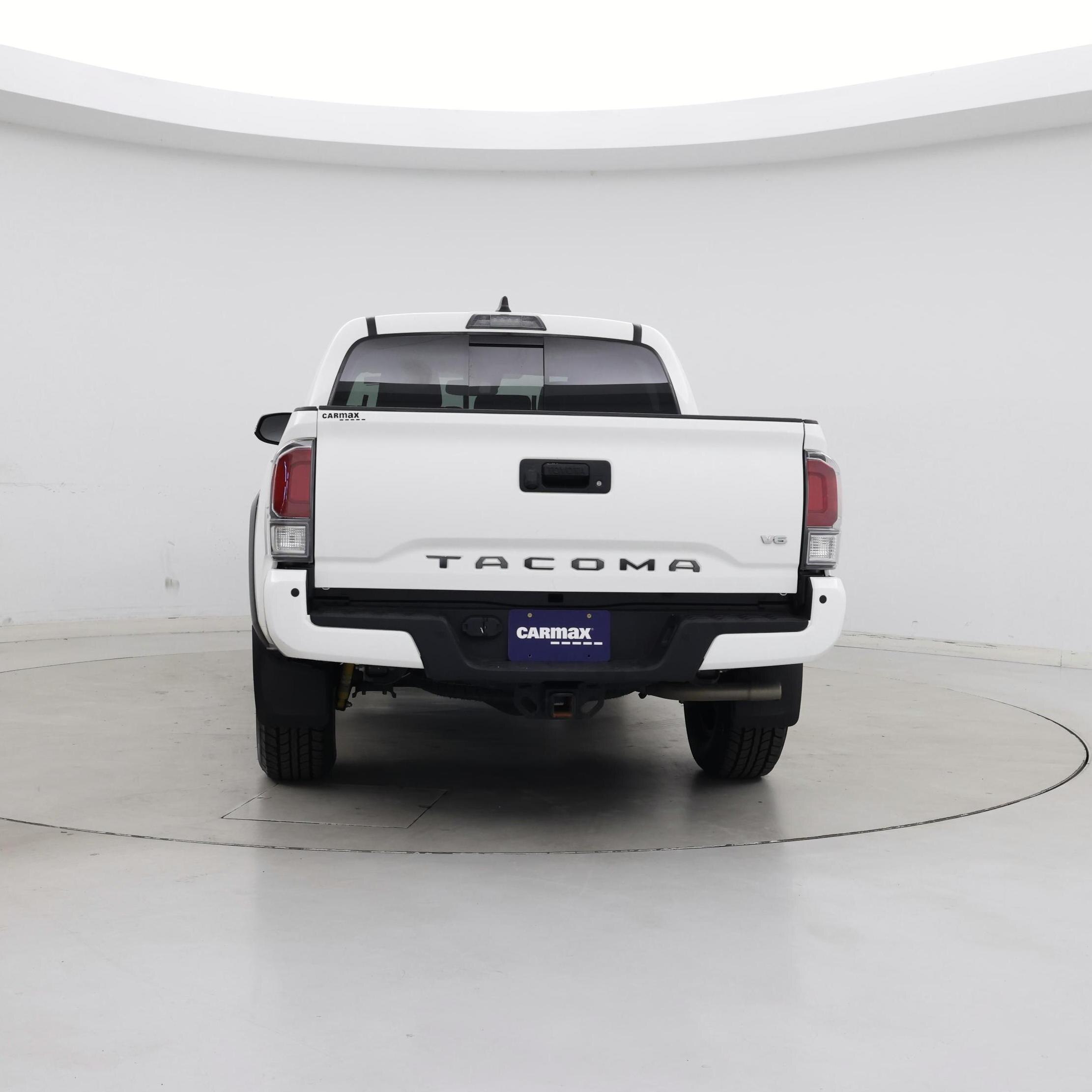 Thumbnail: 2022 Toyota Tacoma - 6