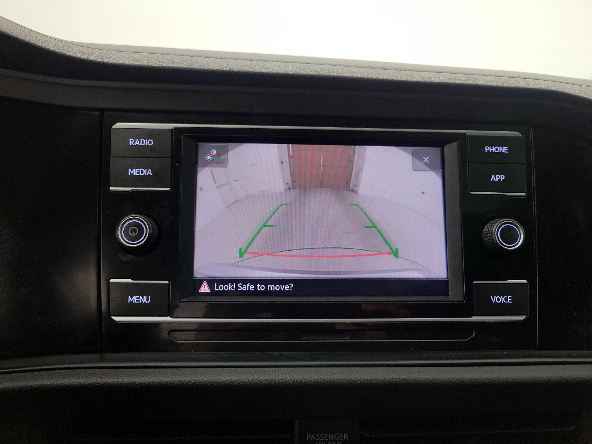 Thumbnail: 2021 Volkswagen Jetta - 14