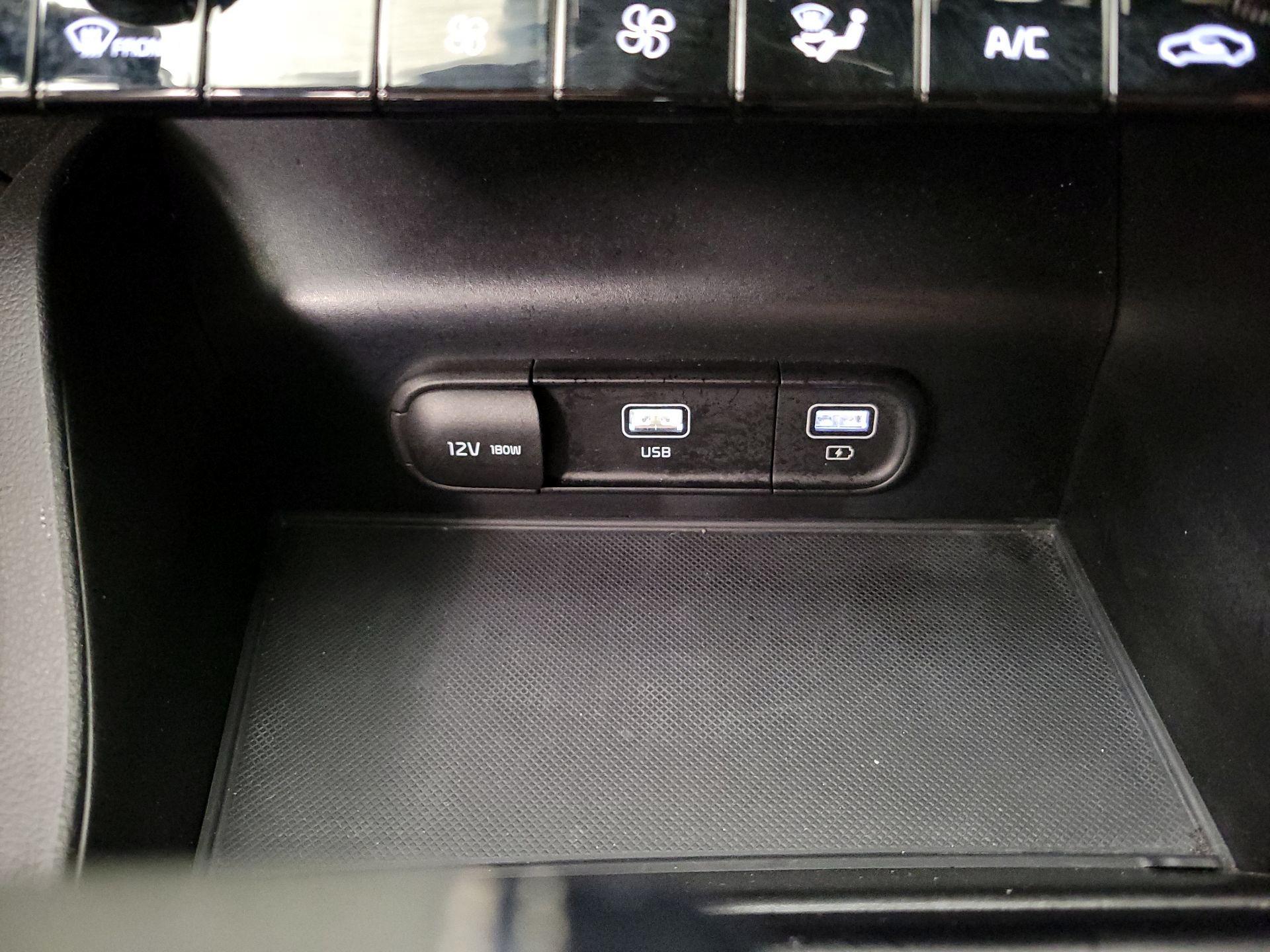 Thumbnail: 2022 Kia K5 - 19