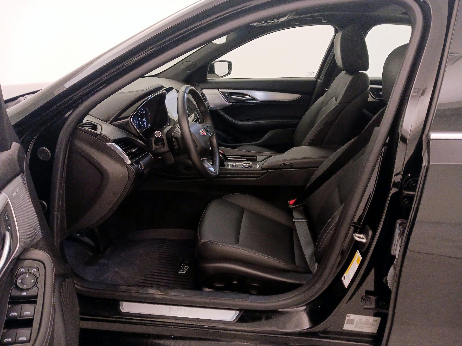 Thumbnail: 2024 Cadillac CT5 - 11